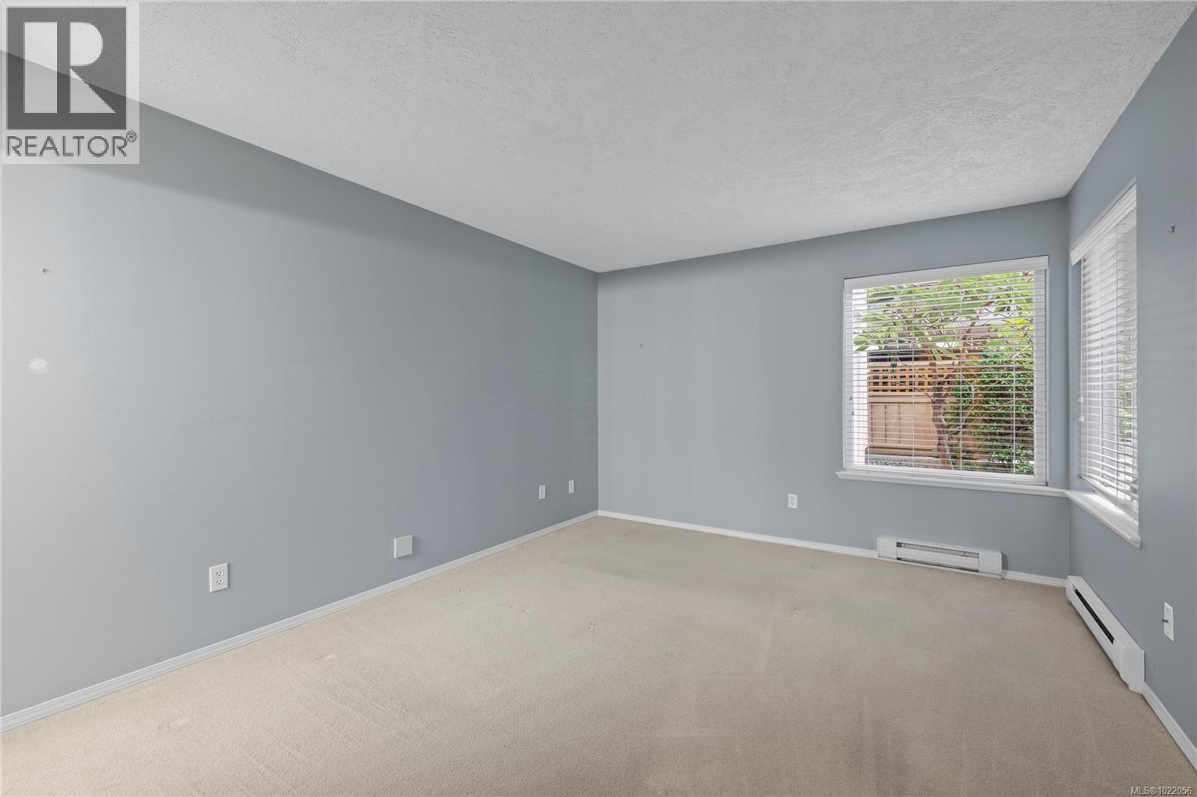 #43 100 GIFFORD RD - 19