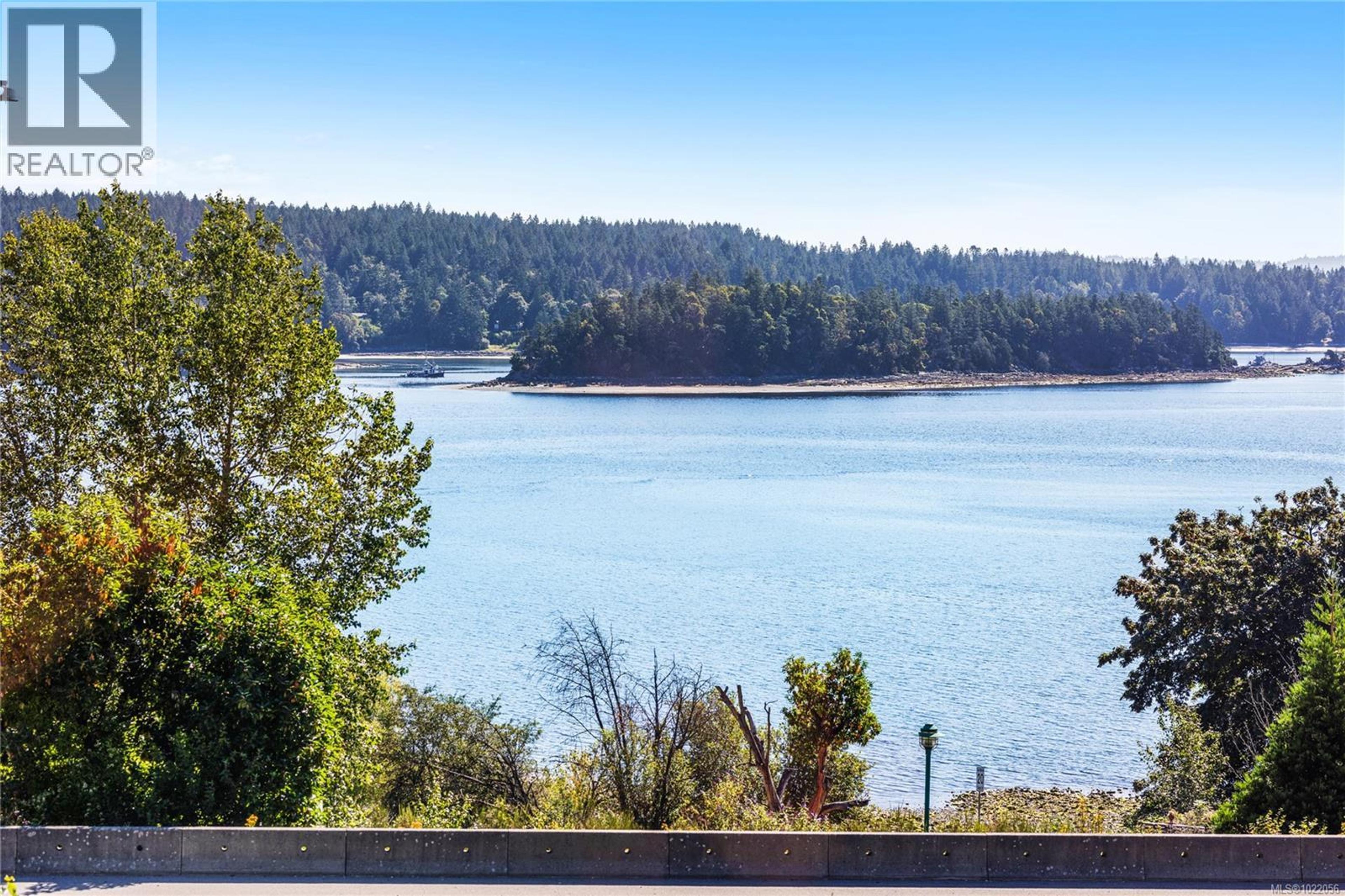 #43 100 GIFFORD RD - 43