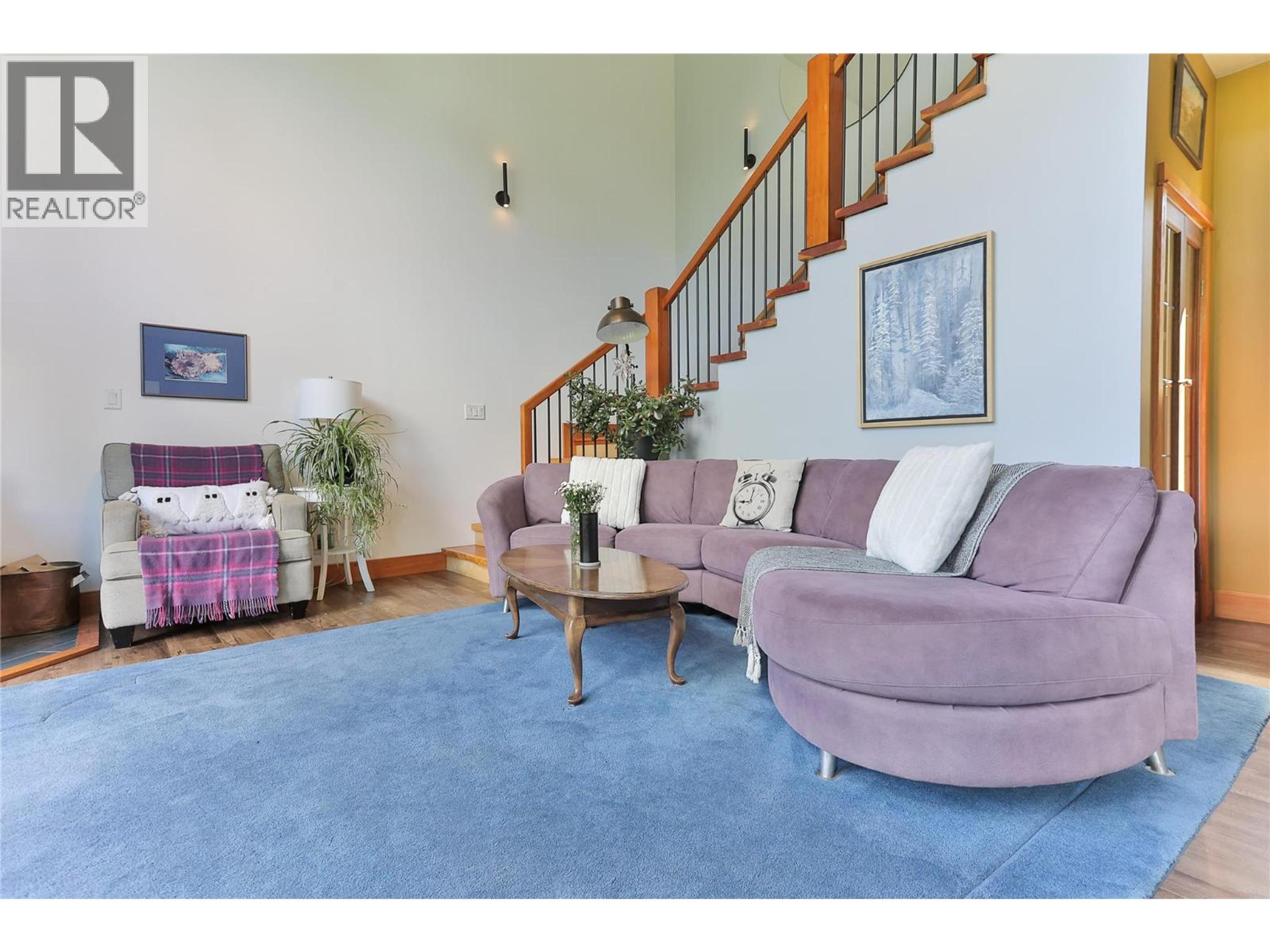 300 RICHIE ROAD - 39