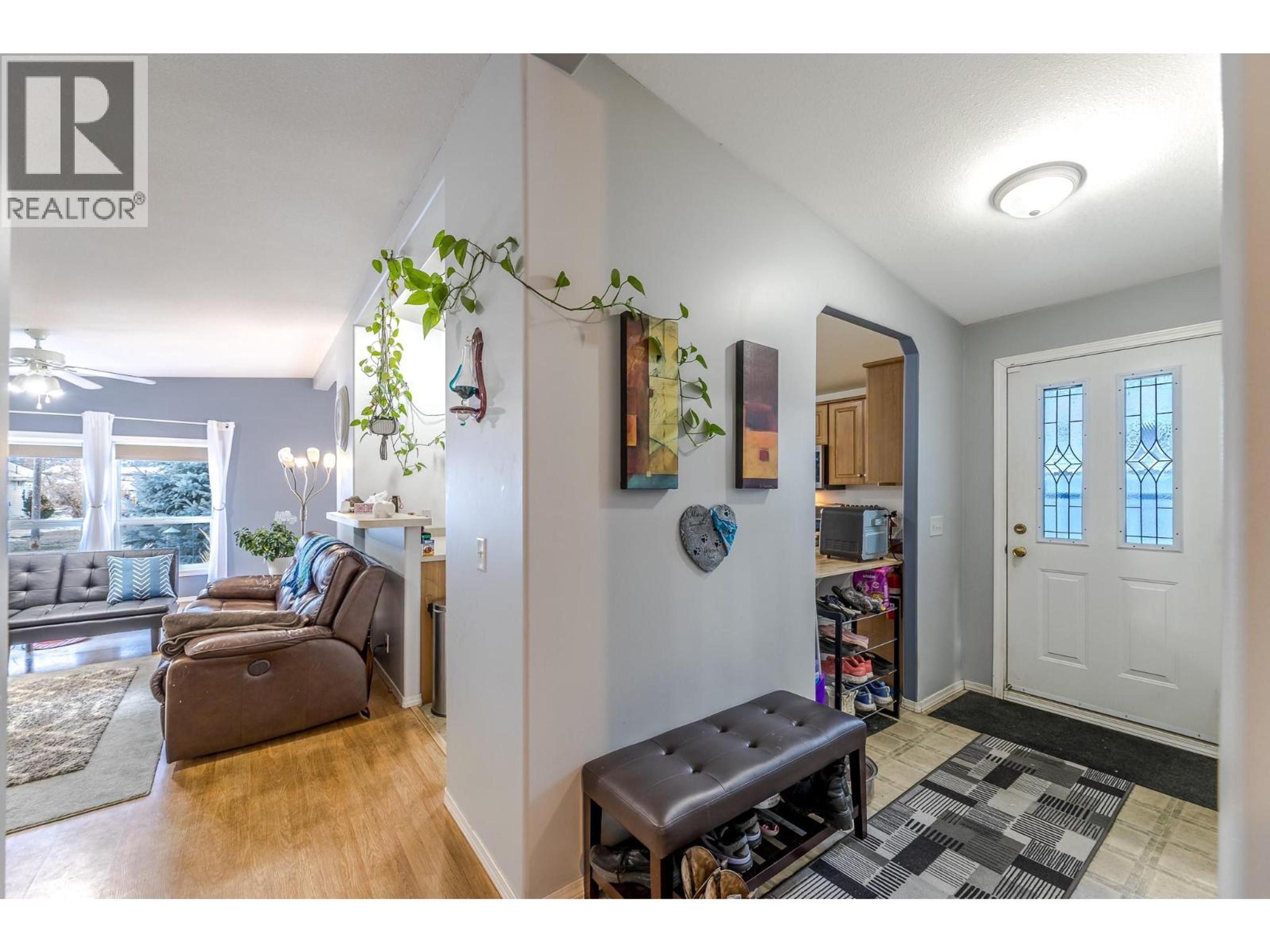 604 10TH AVENUE - 19