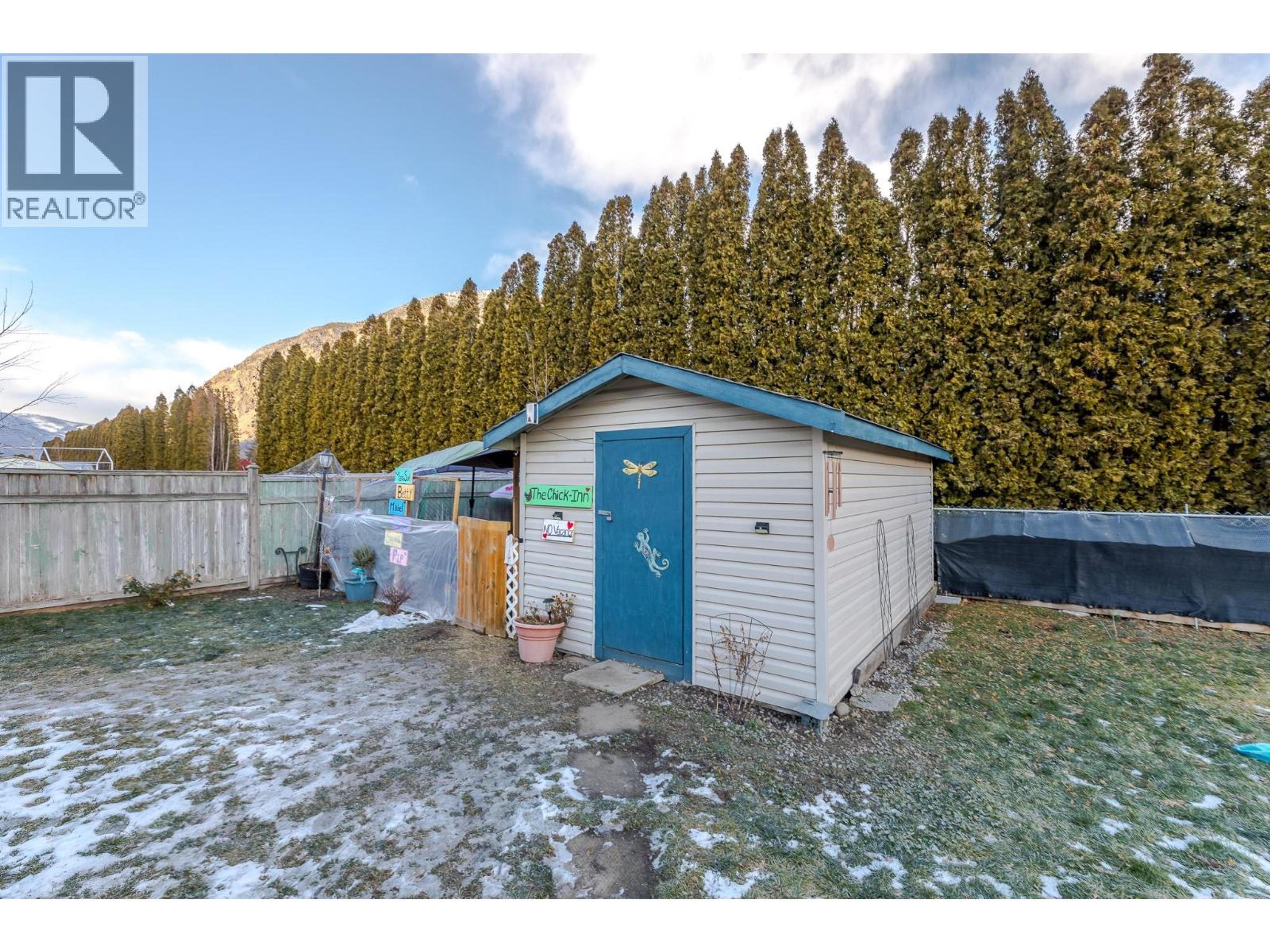 604 10TH AVENUE - 34