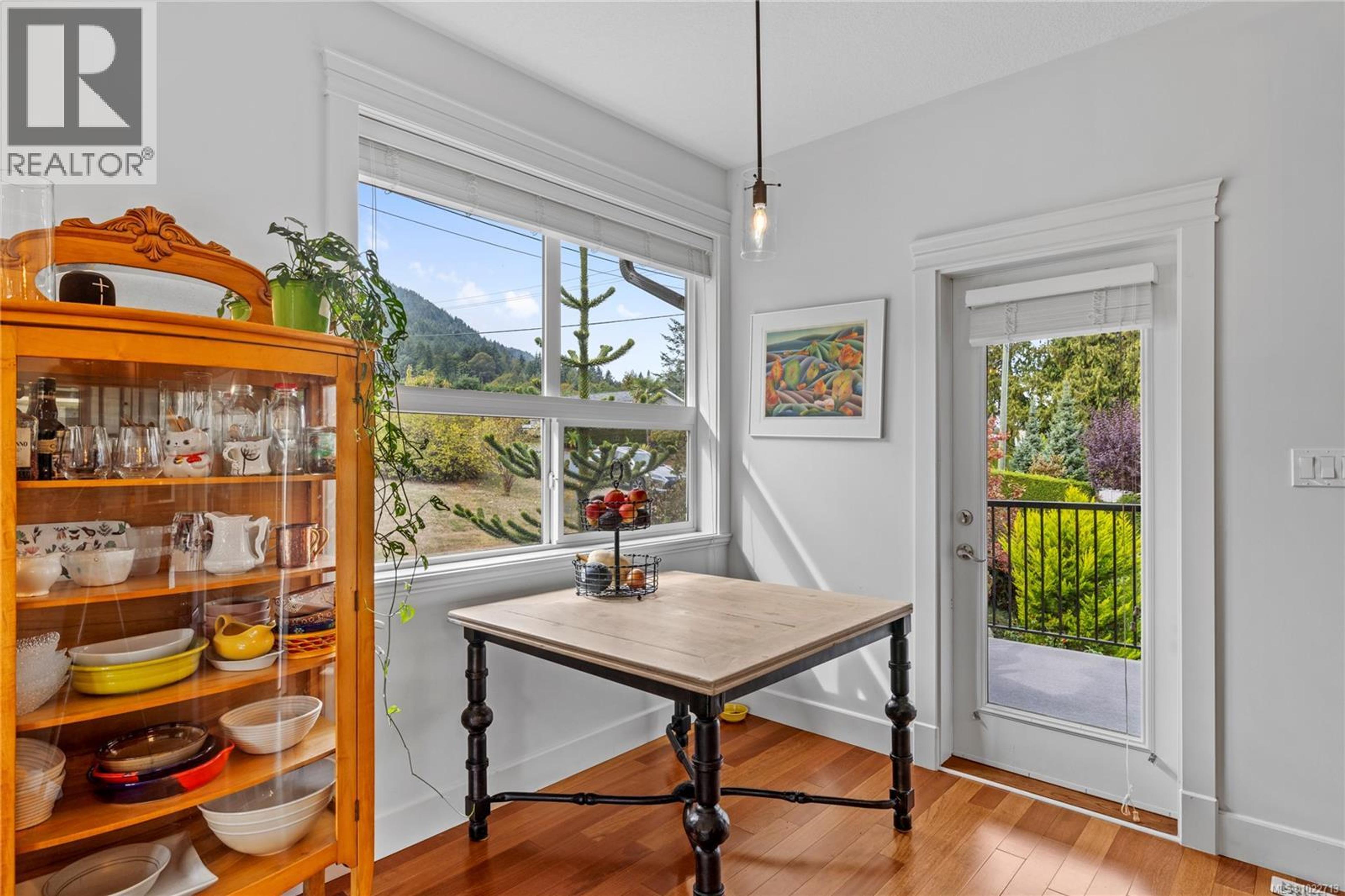 #A 401 NEVILLE ST - 8