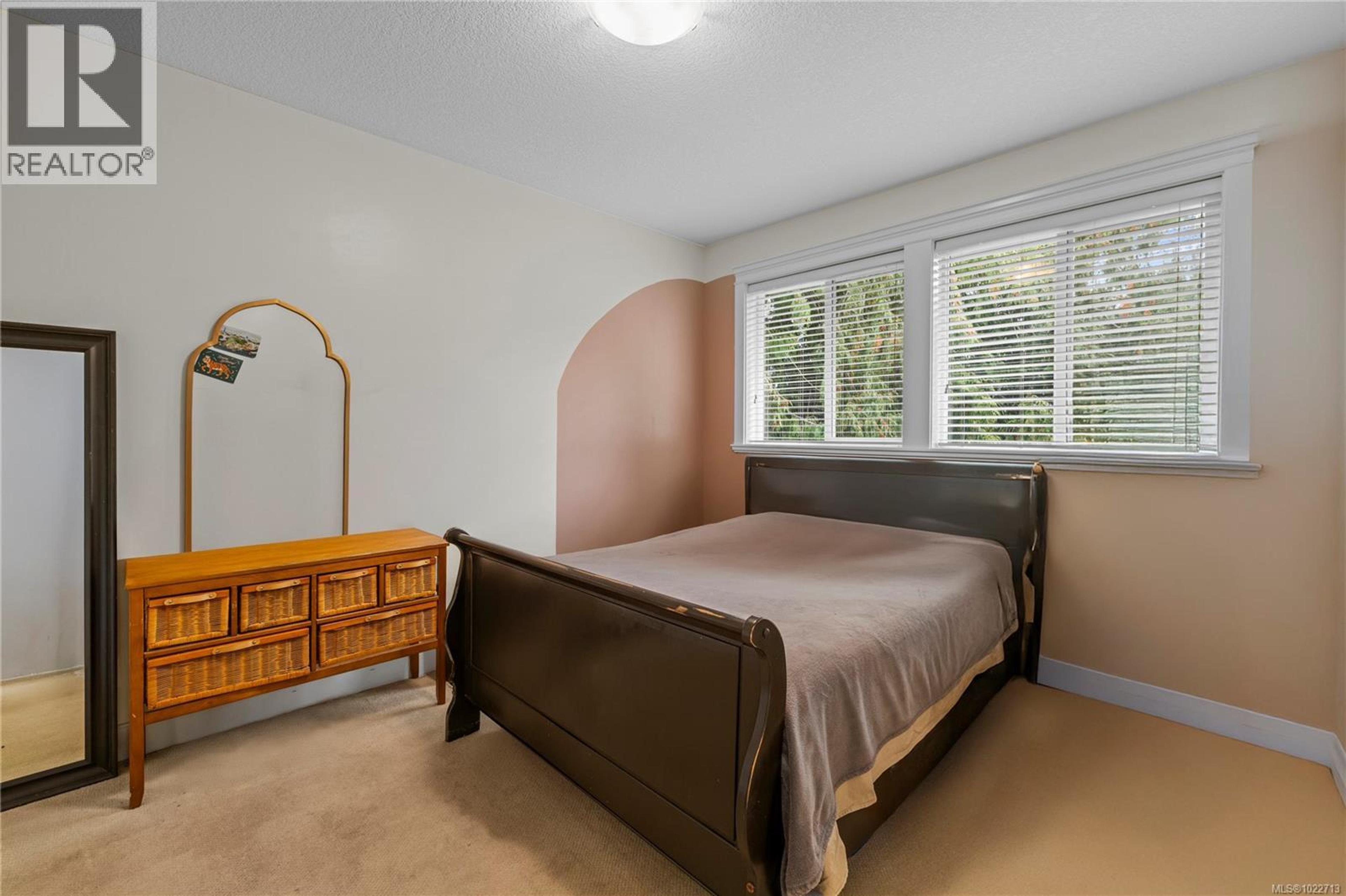 #A 401 NEVILLE ST - 25