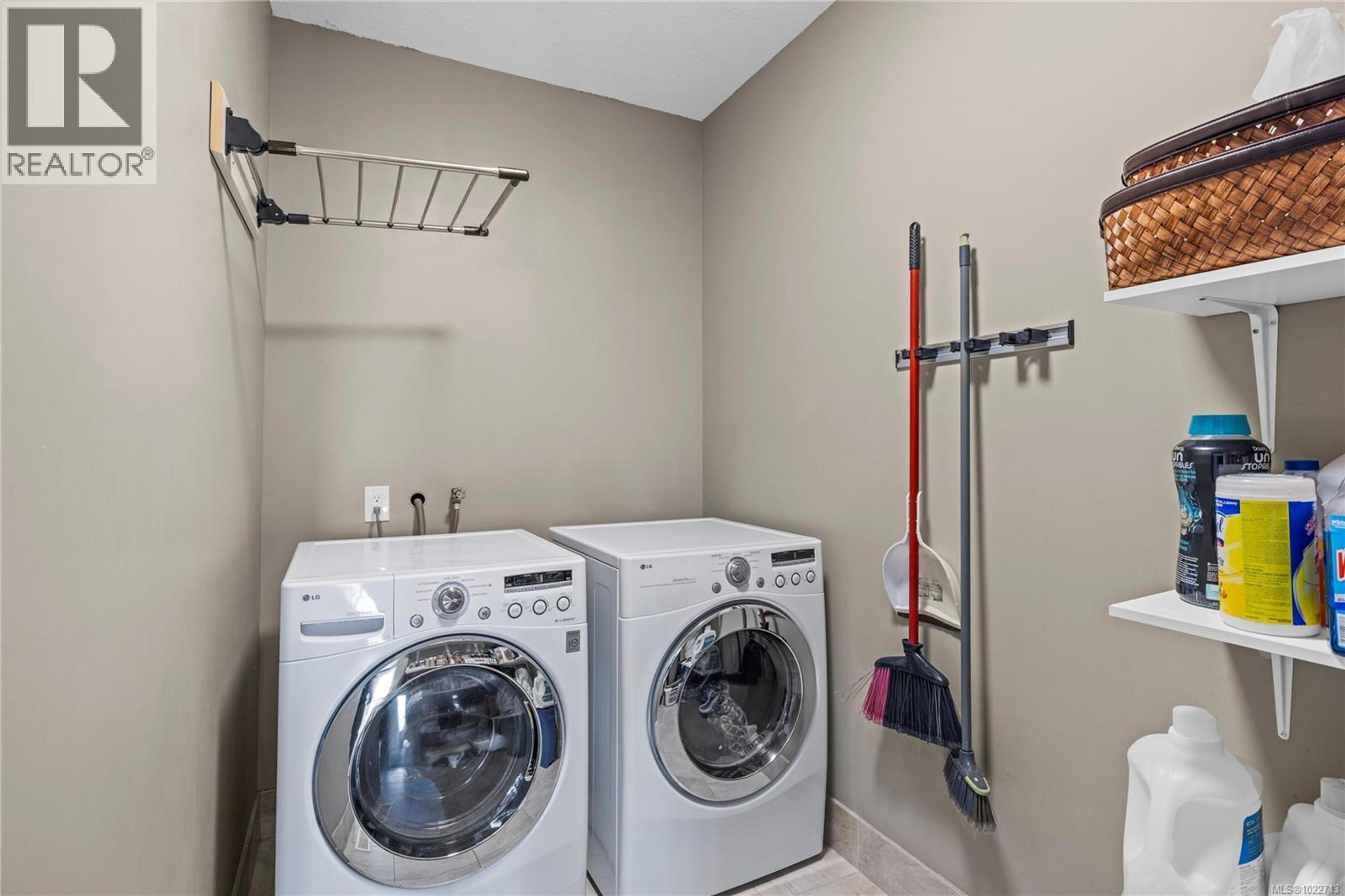 #A 401 NEVILLE ST - 28