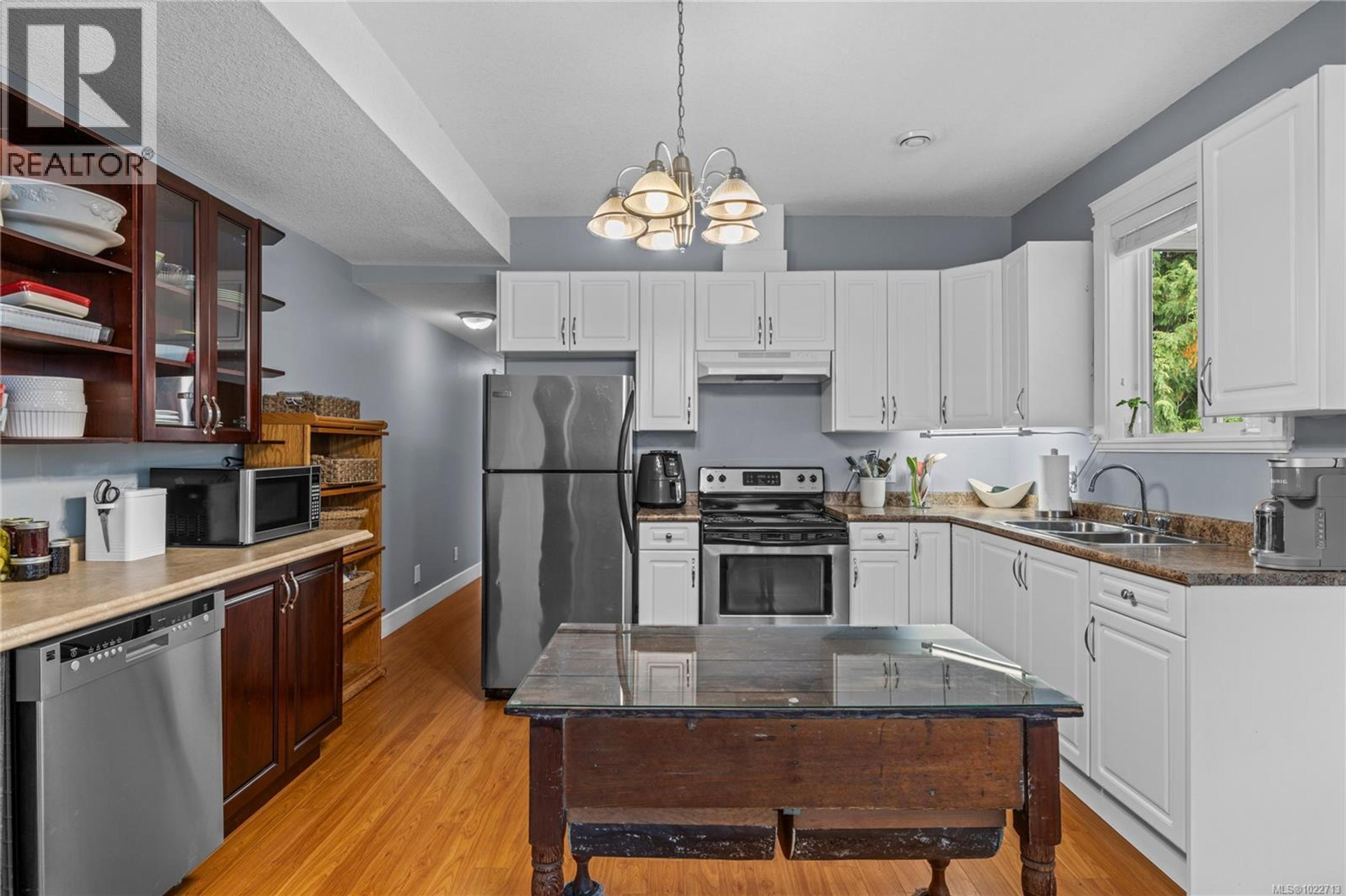 #A 401 NEVILLE ST - 34