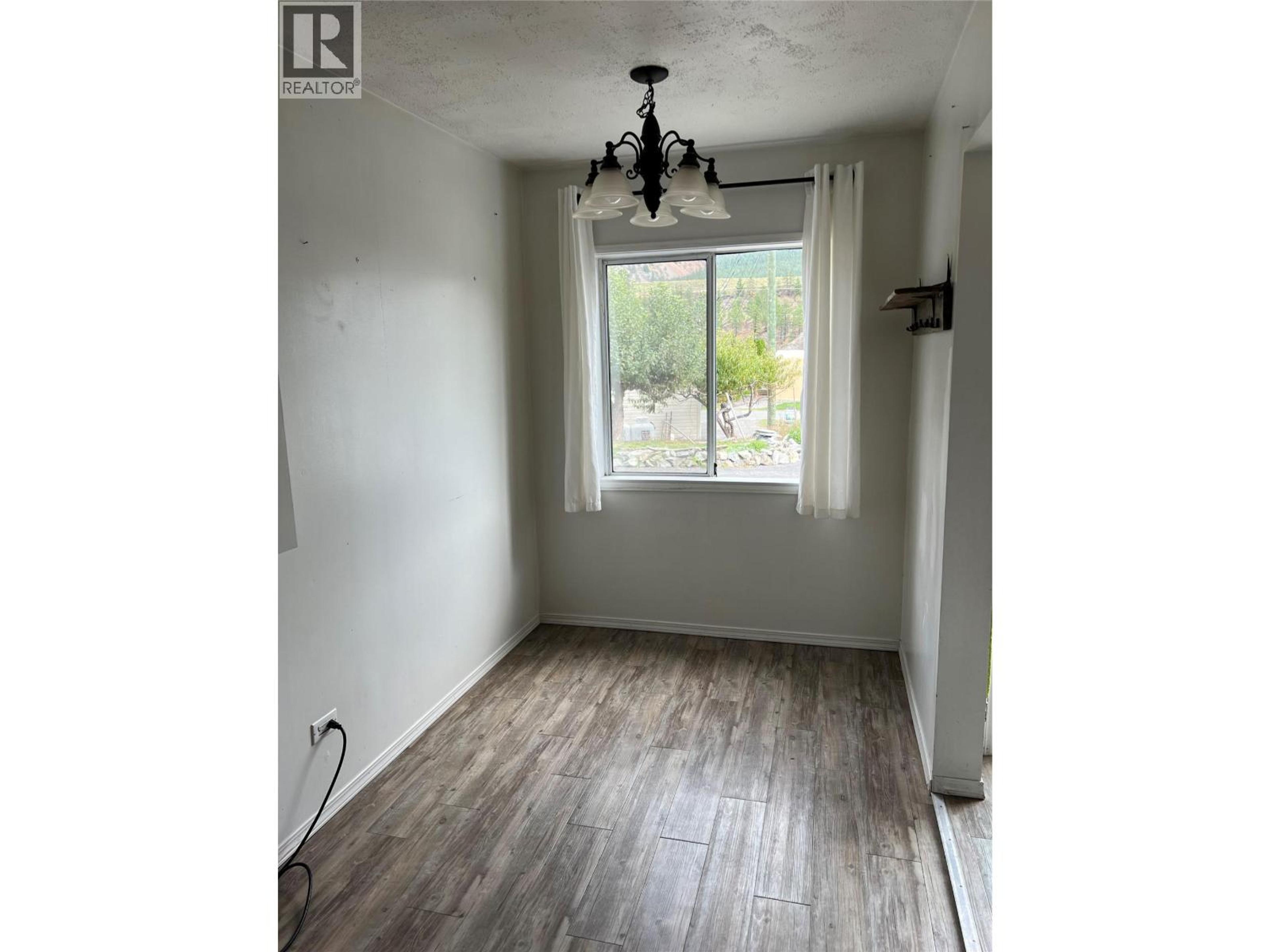 259 MCEWEN ROAD - Image 10