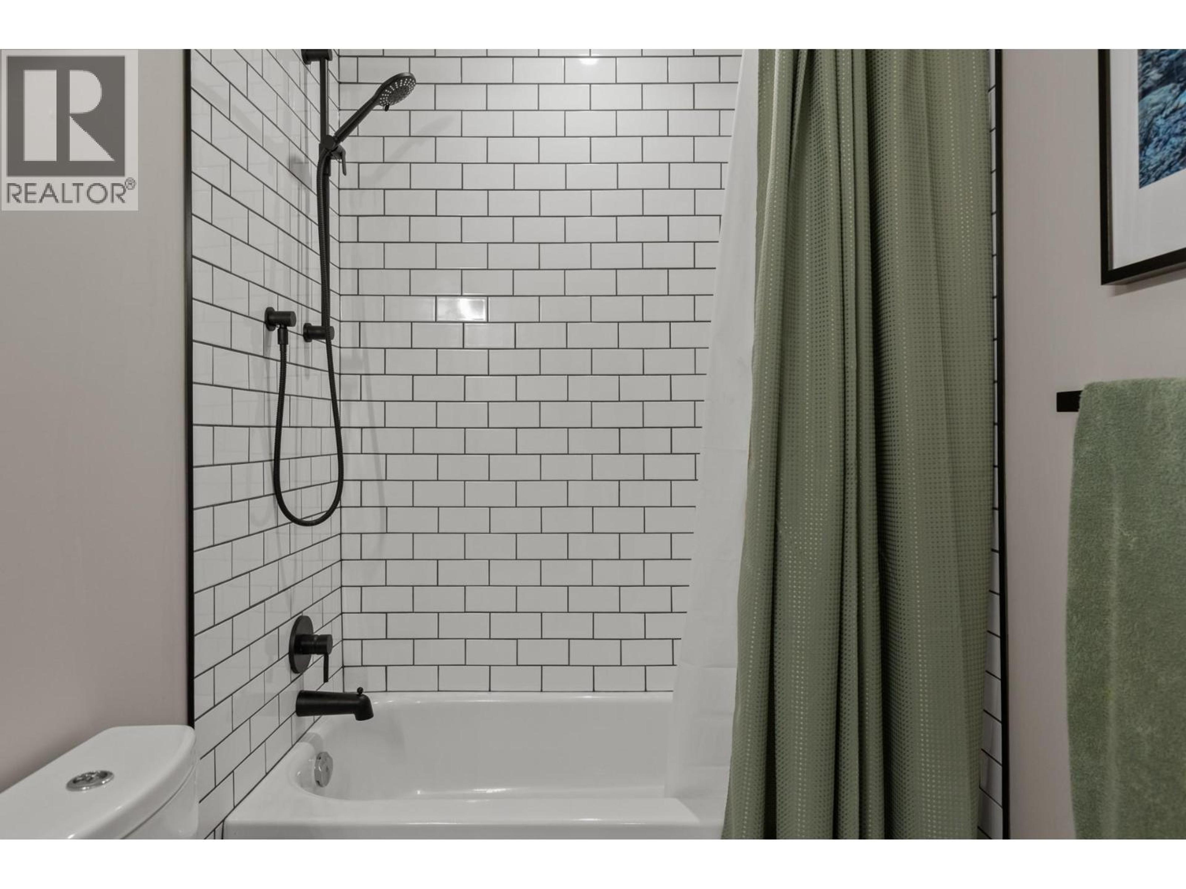 1890 MAIN STREET - 20