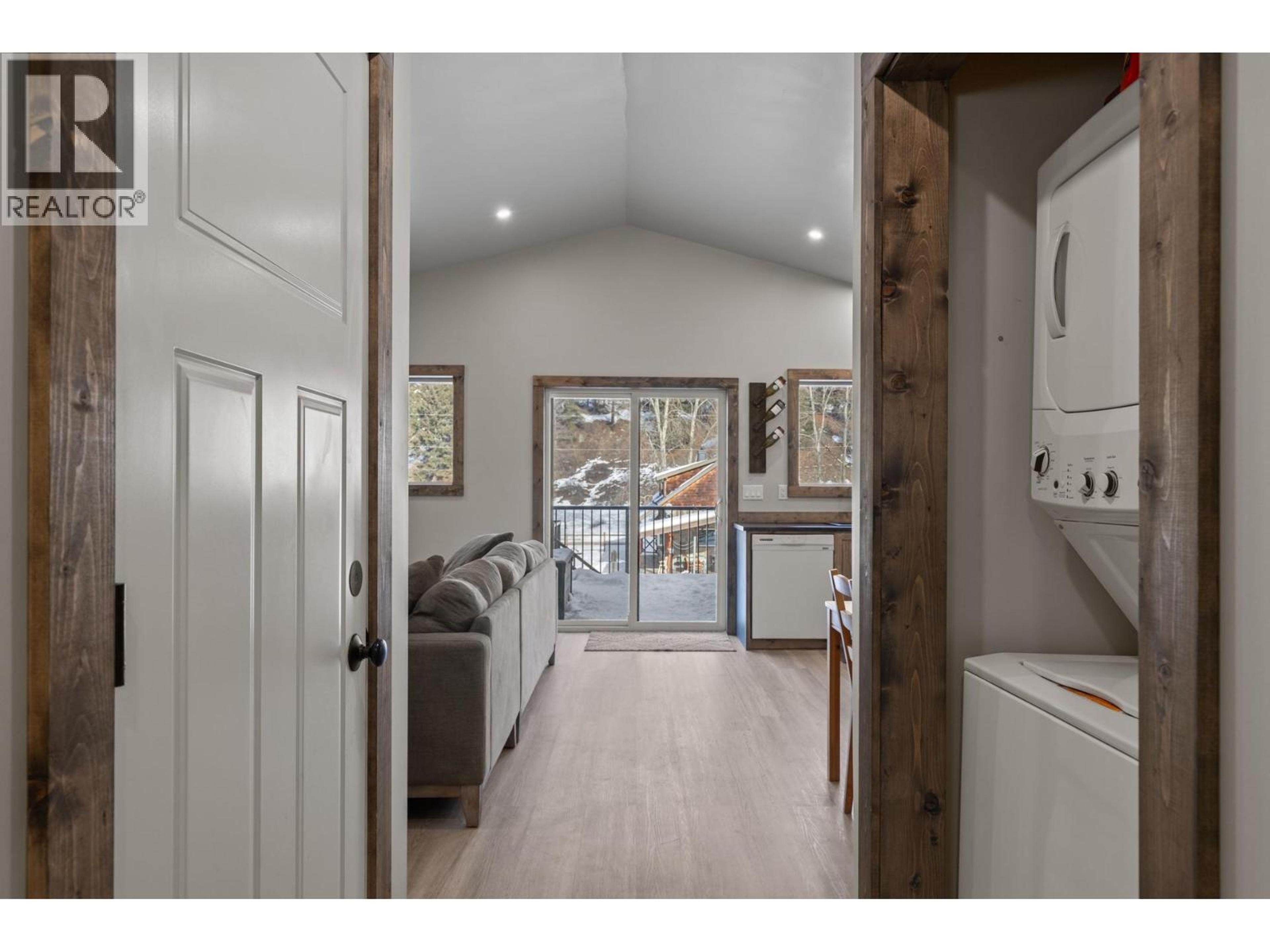 1890 MAIN STREET - 17