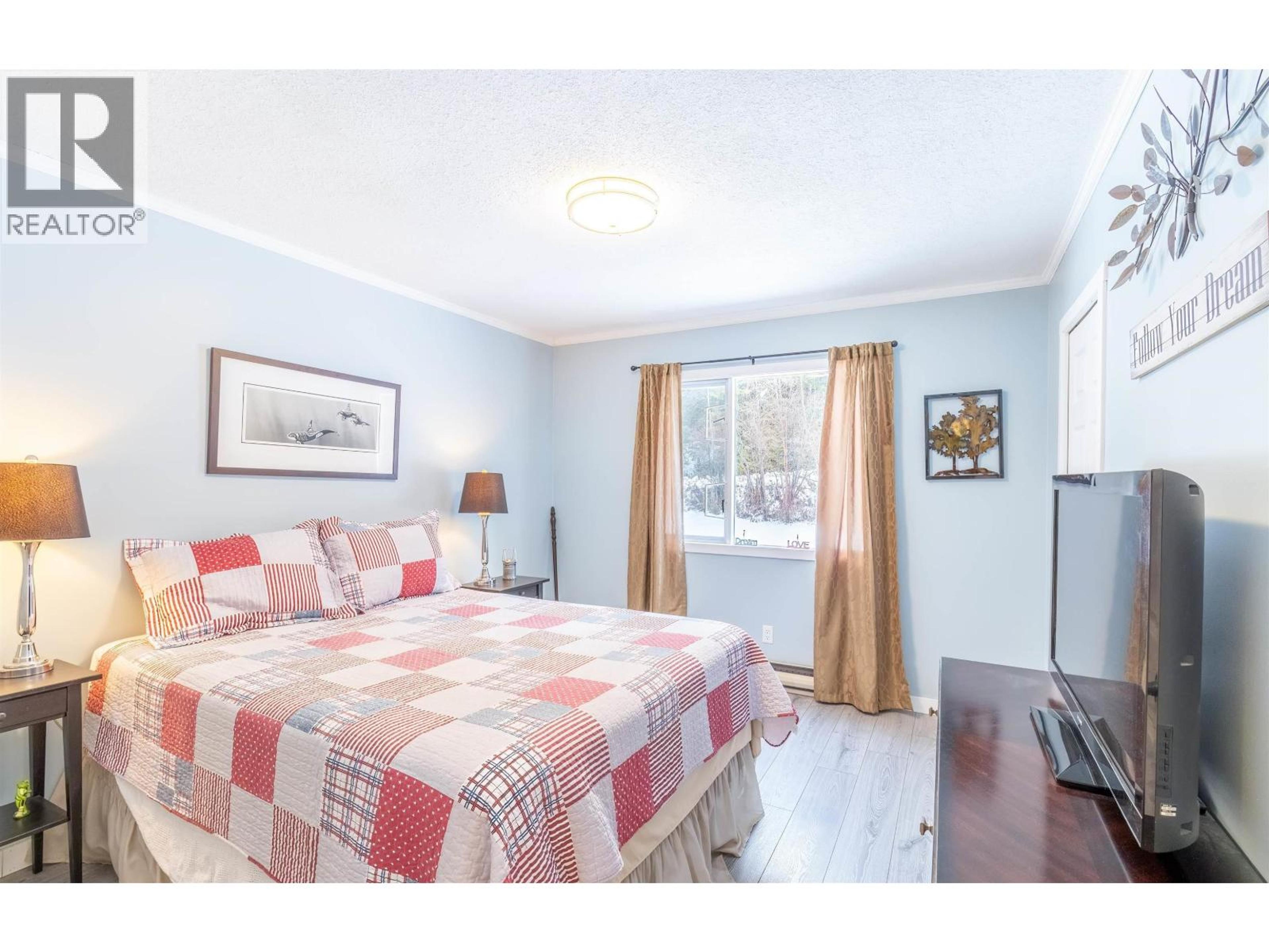 4315 RAINBOW DRIVE - 20