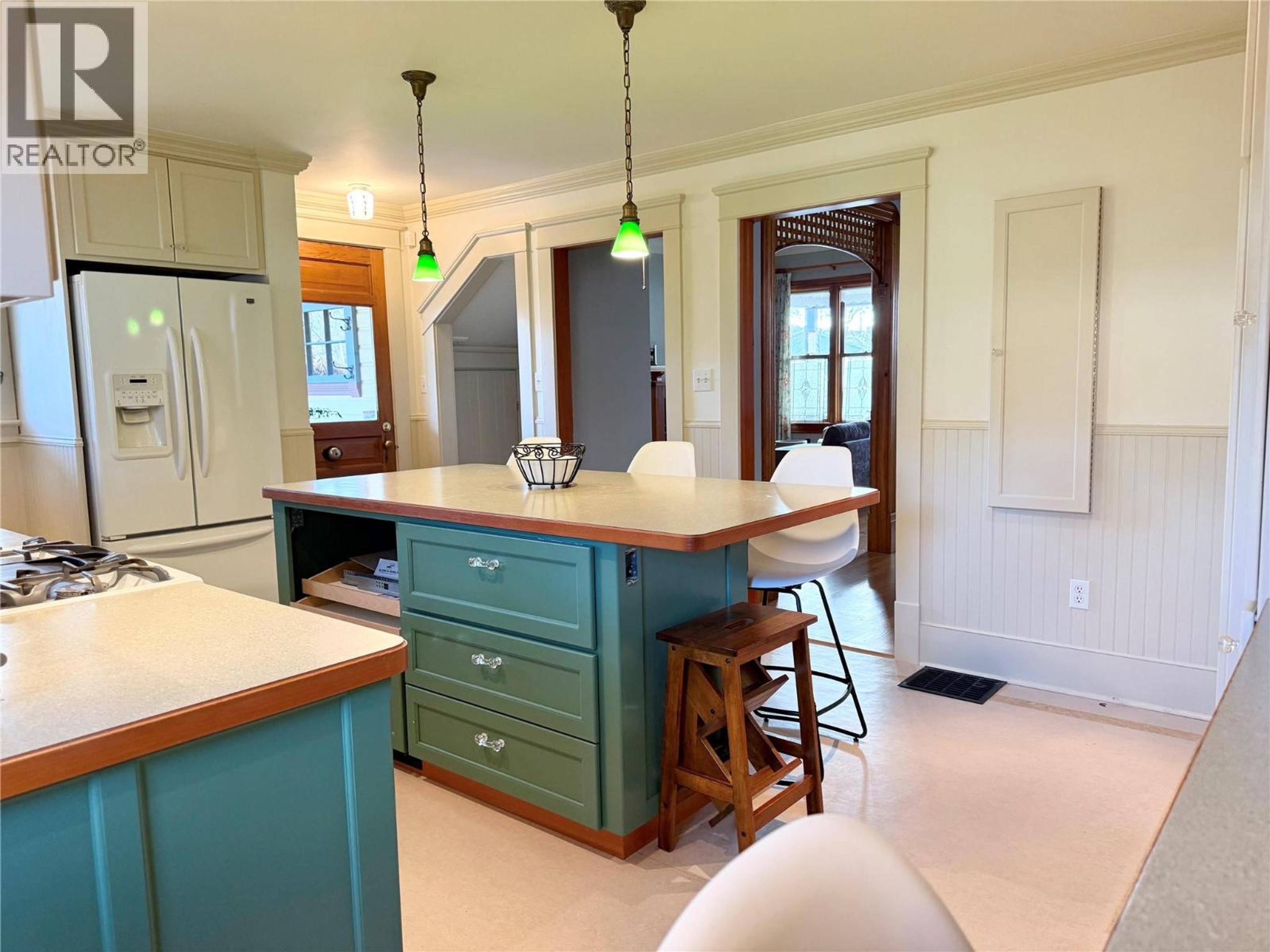 7298 18TH STREET - 13