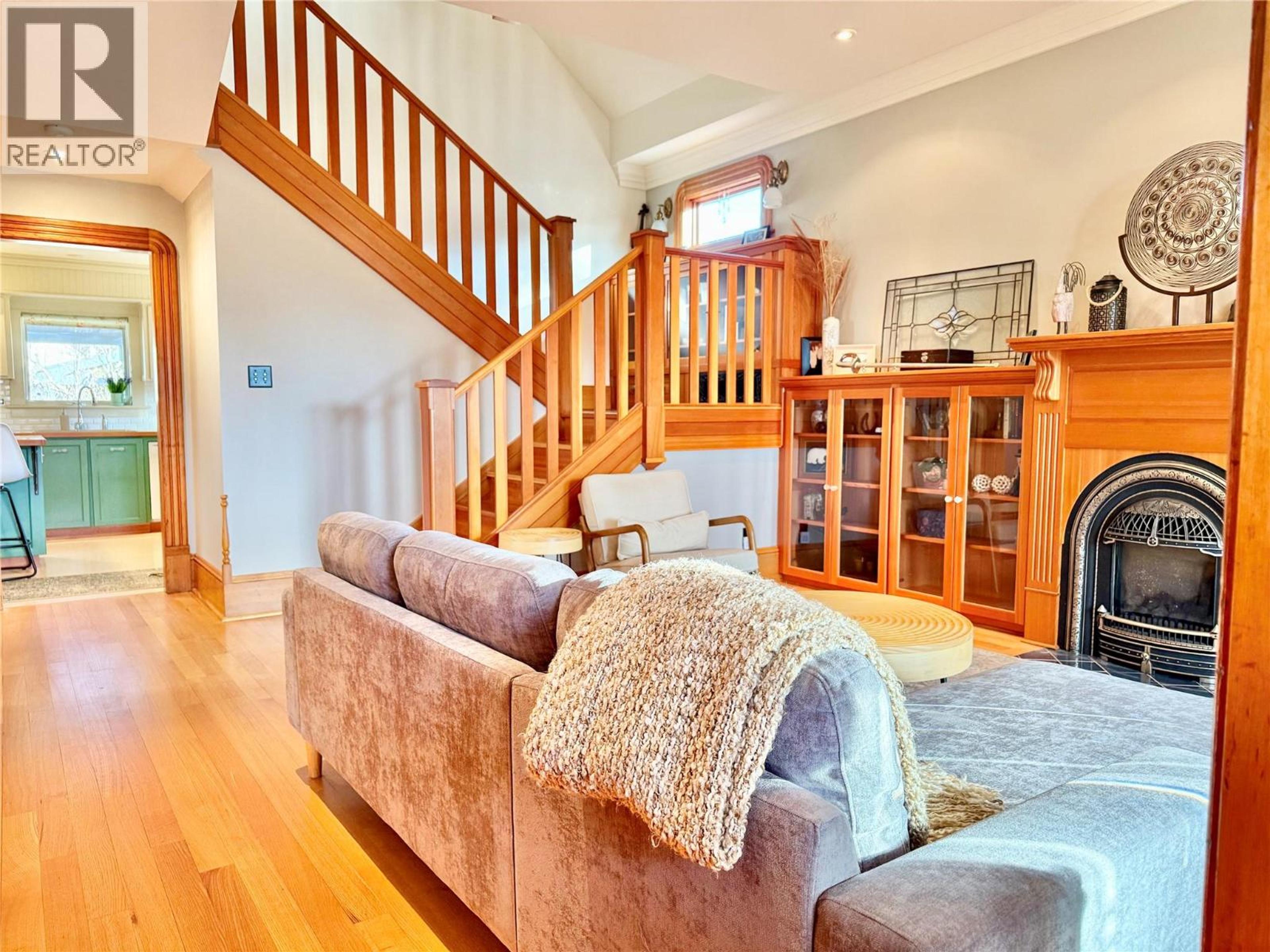 7298 18TH STREET - 18