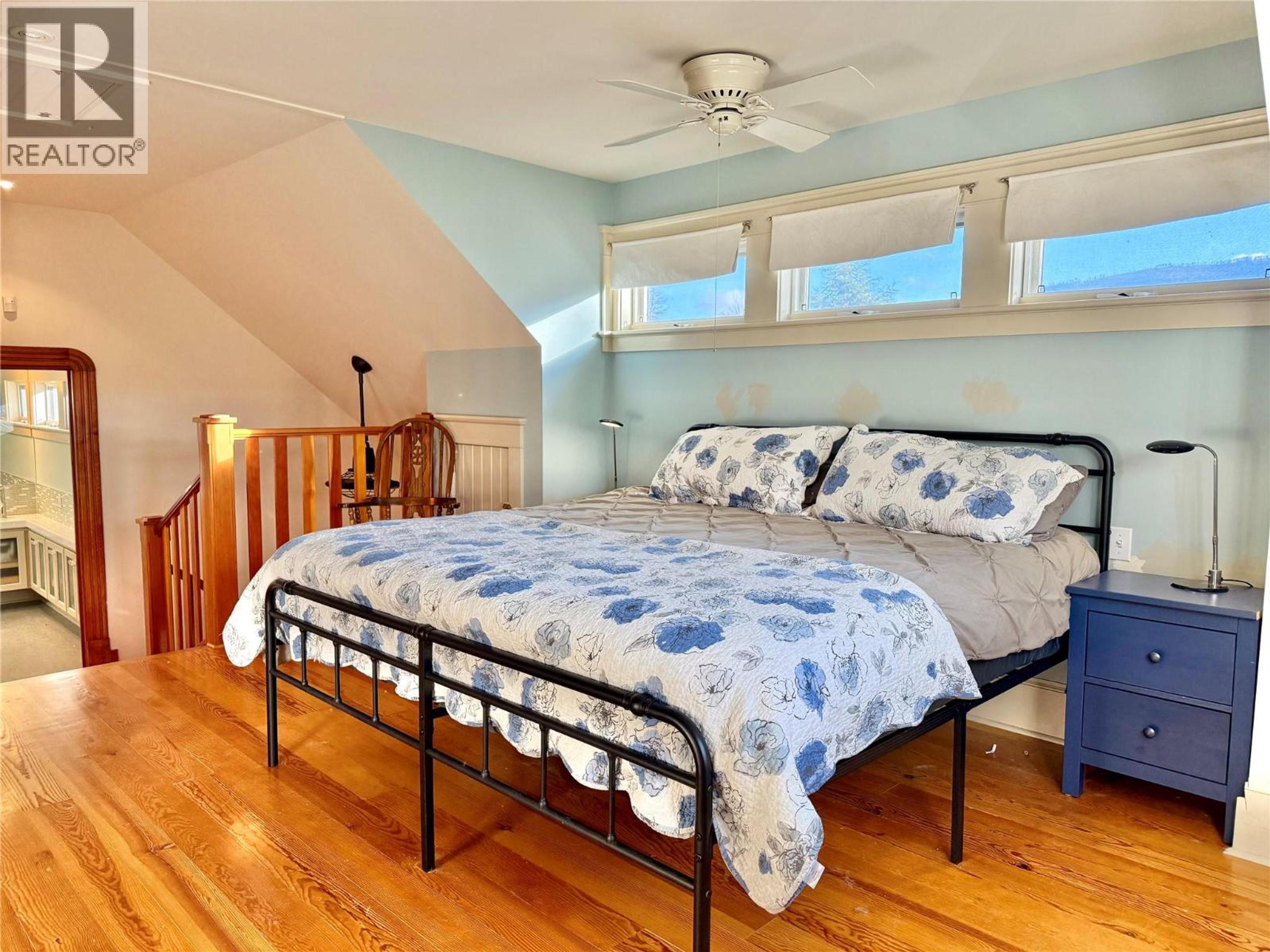 7298 18TH STREET - 32