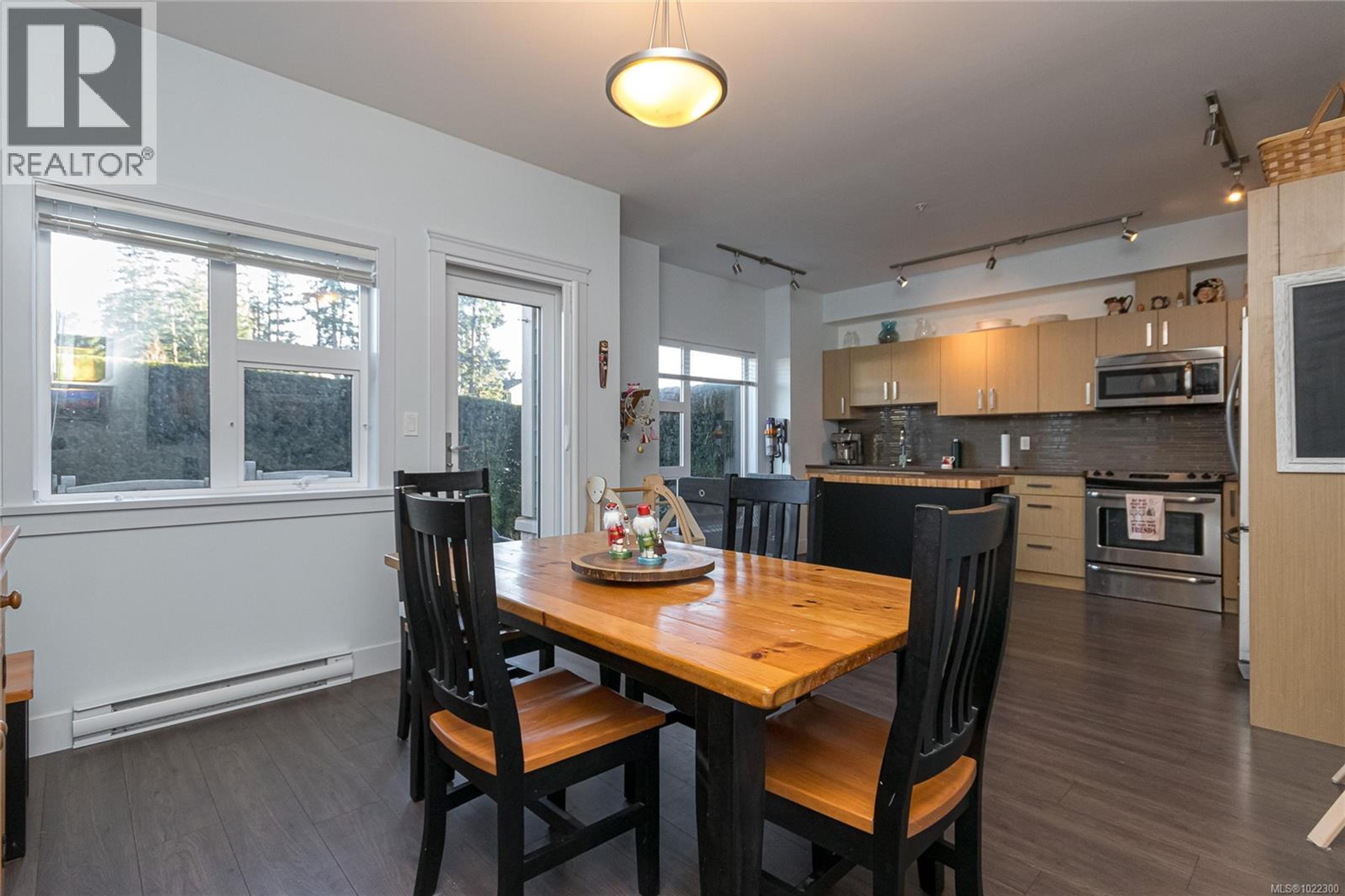 #14 1900 WATKISS WAY - 10