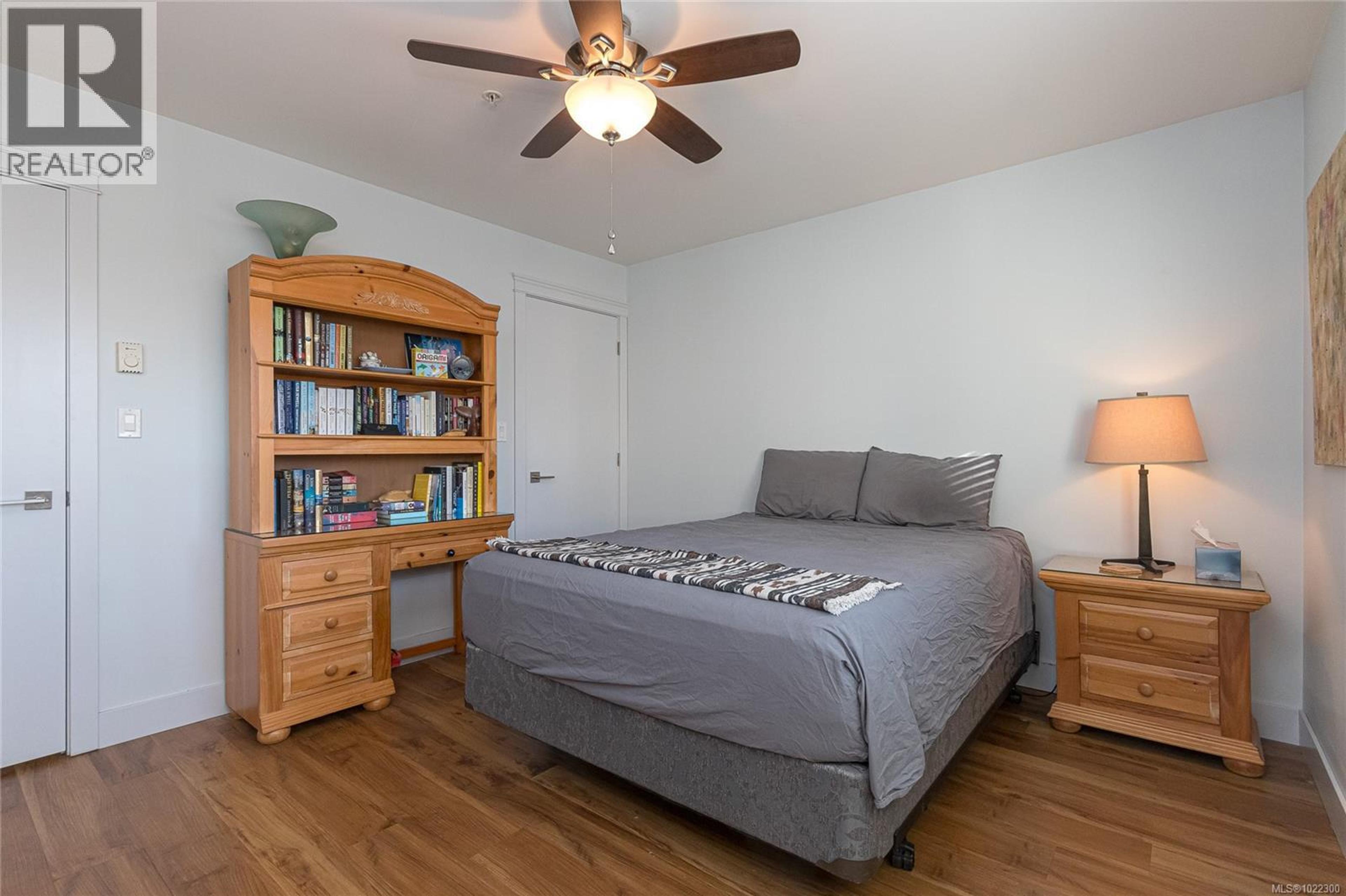 #14 1900 WATKISS WAY - 20