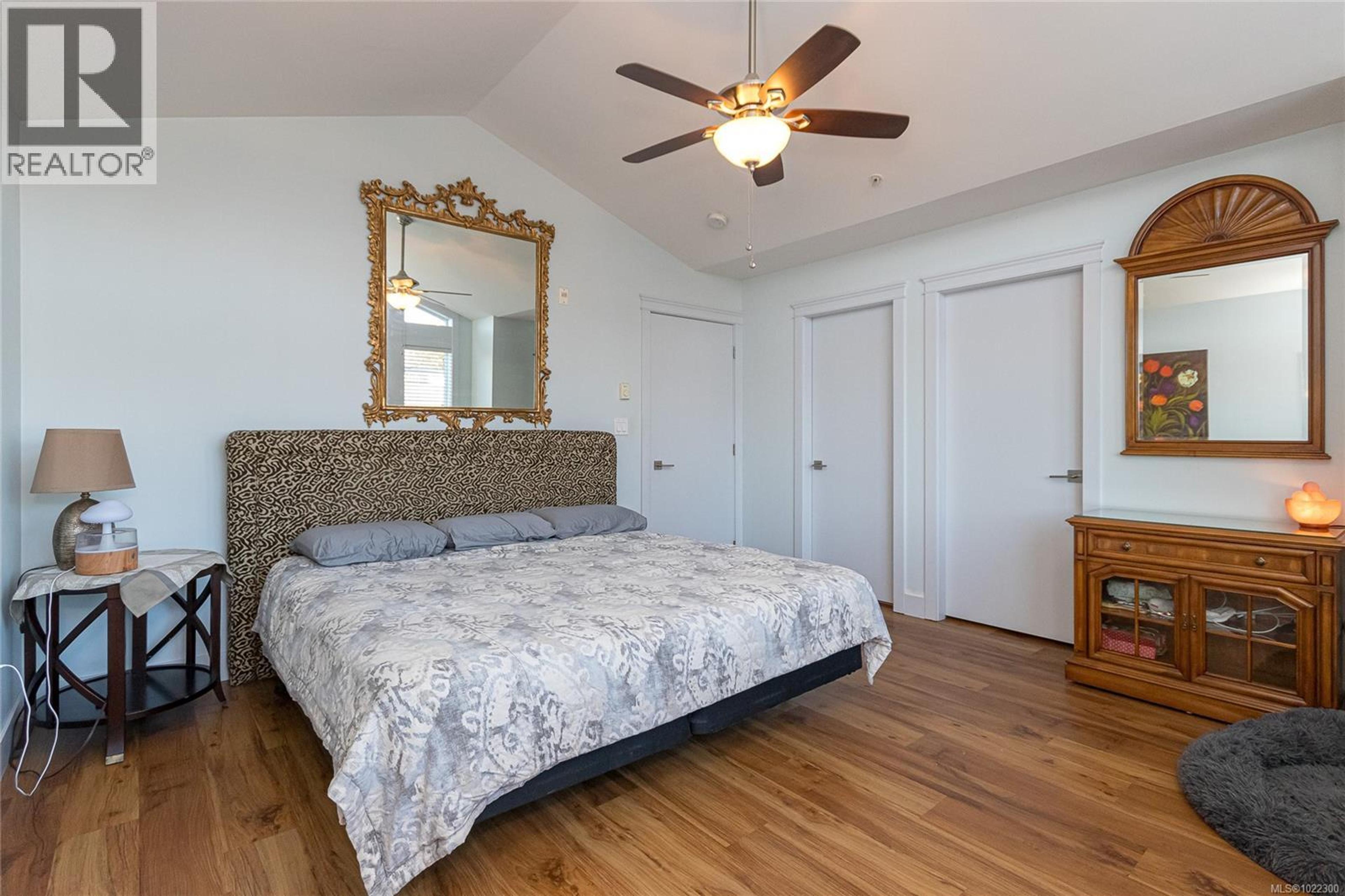 #14 1900 WATKISS WAY - 16