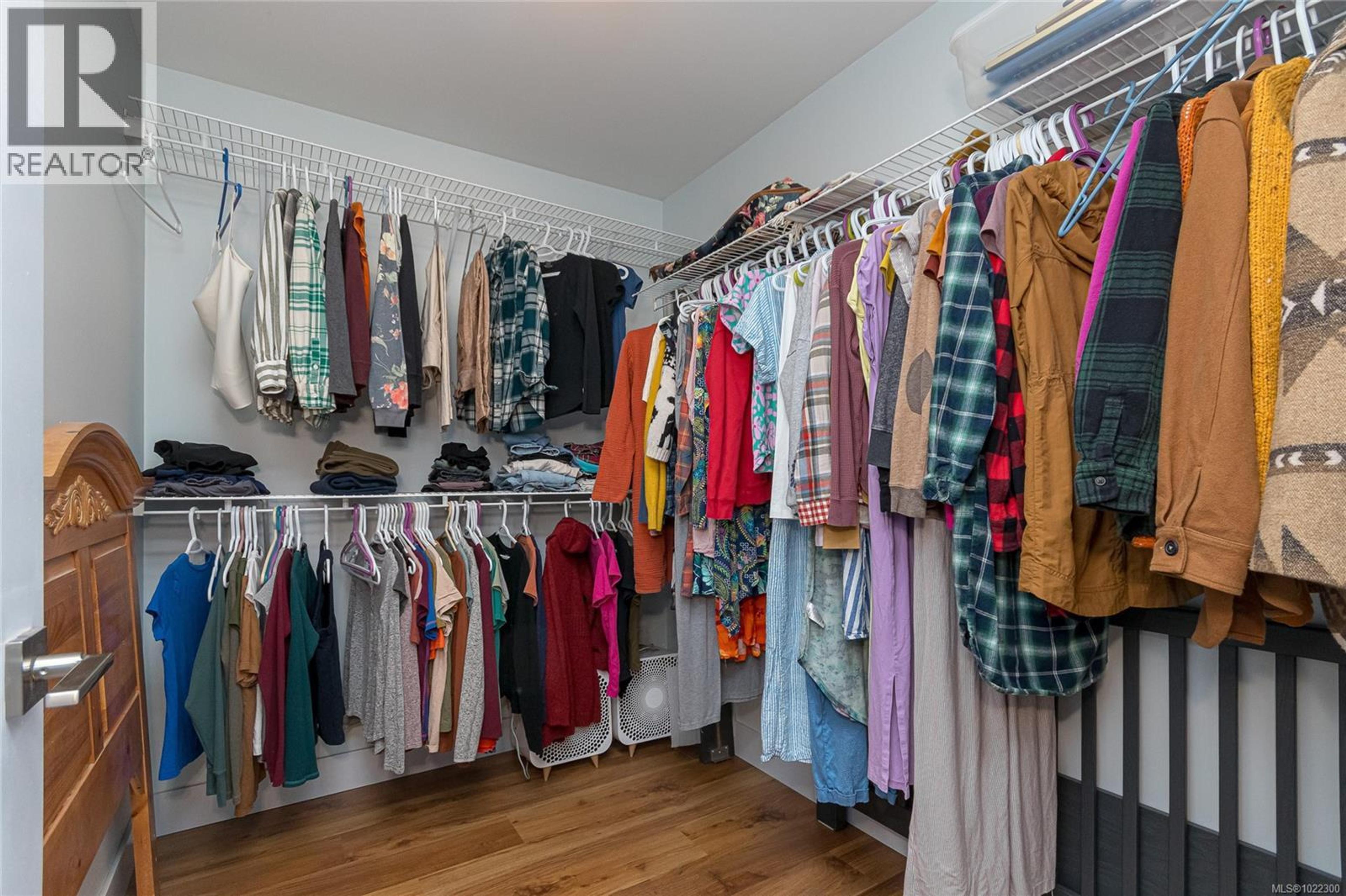 #14 1900 WATKISS WAY - 18