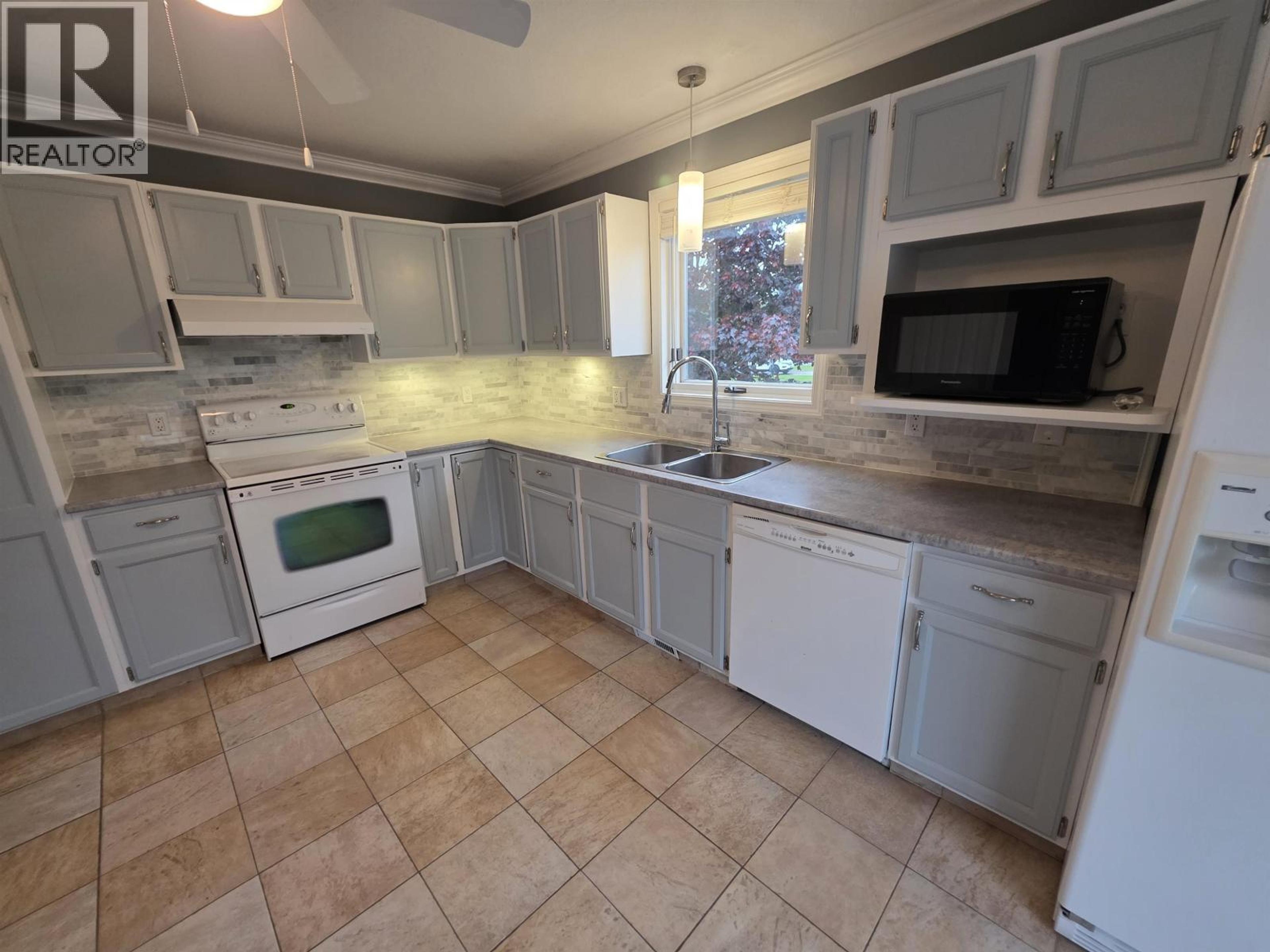 5301 MOUNTAIN VISTA DRIVE - 5