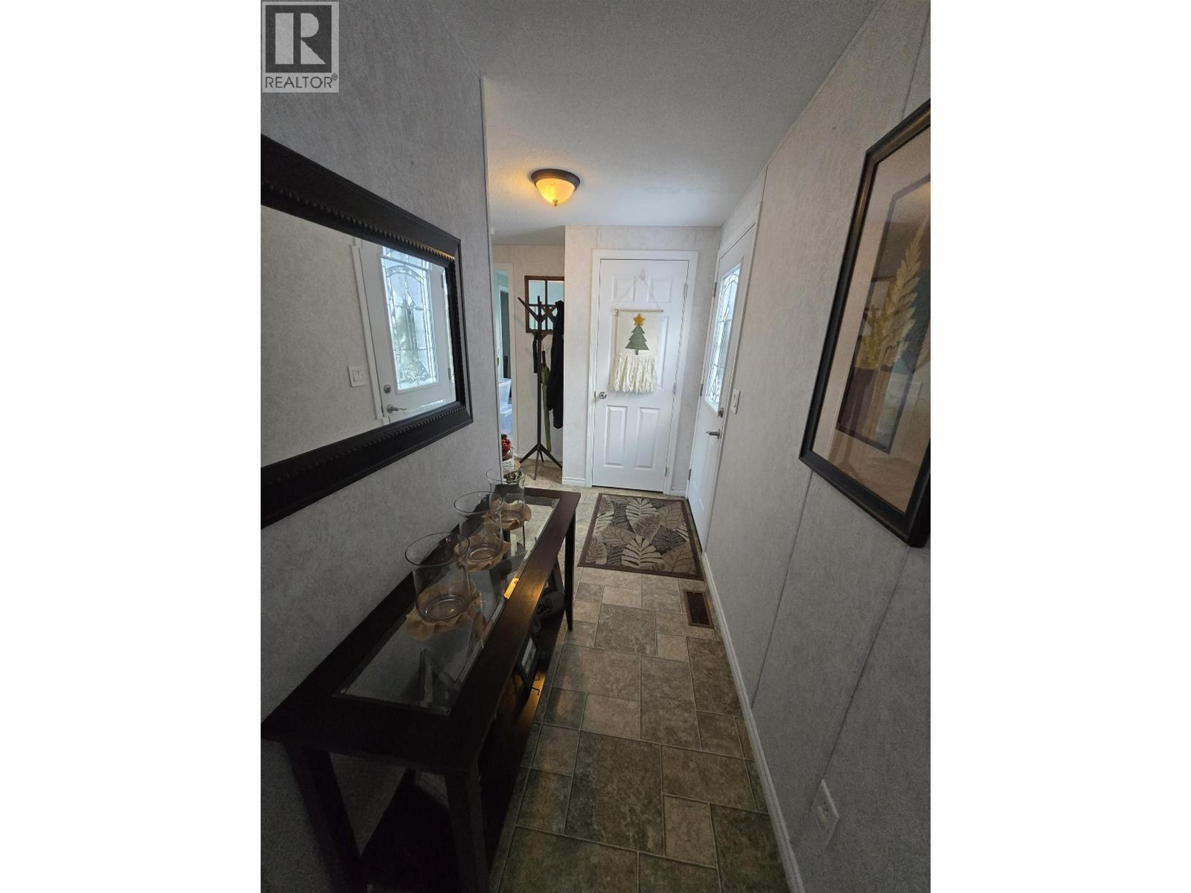 #47 654 NORTH FRASER DRIVE - 21