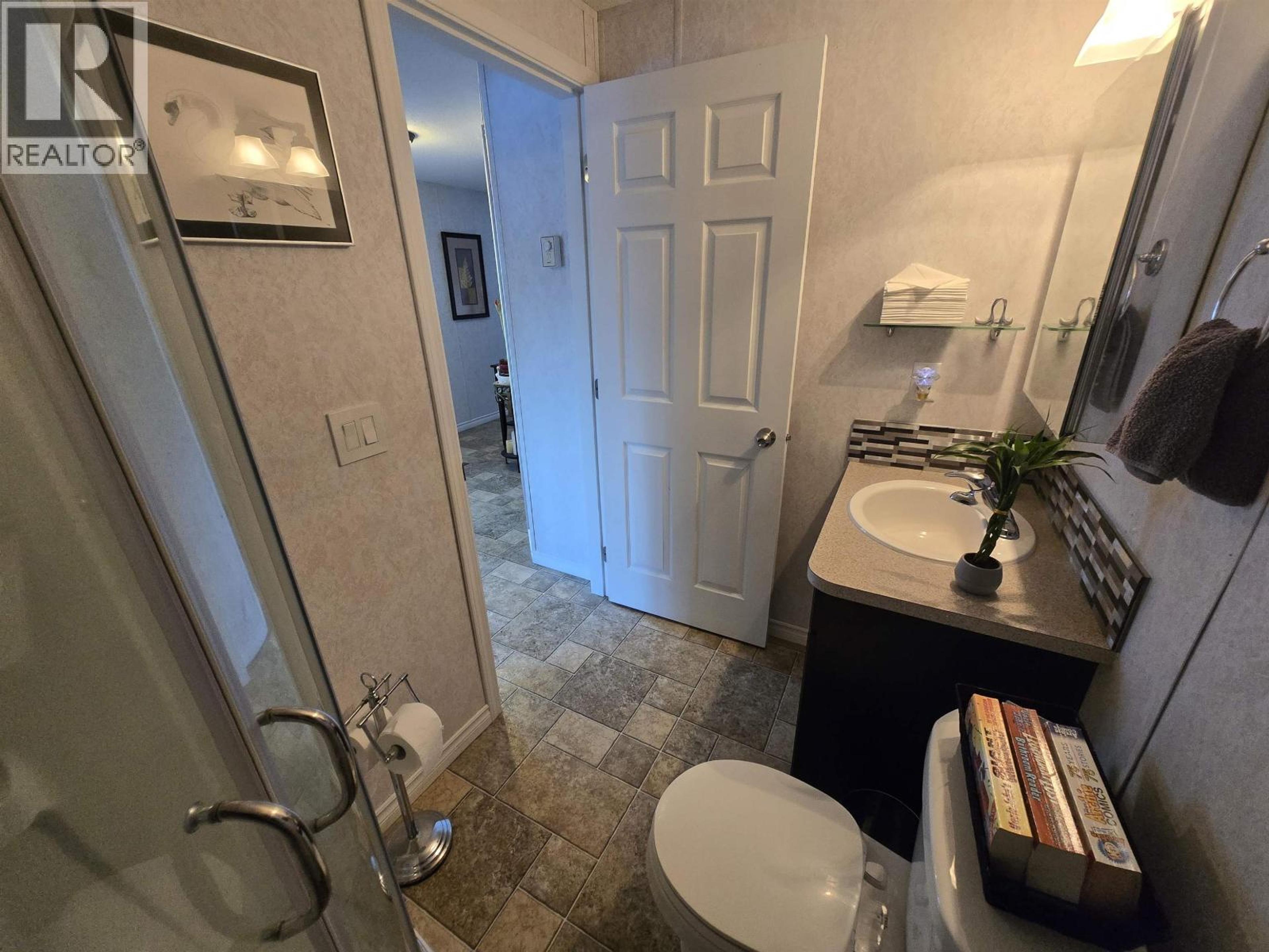 #47 654 NORTH FRASER DRIVE - 28