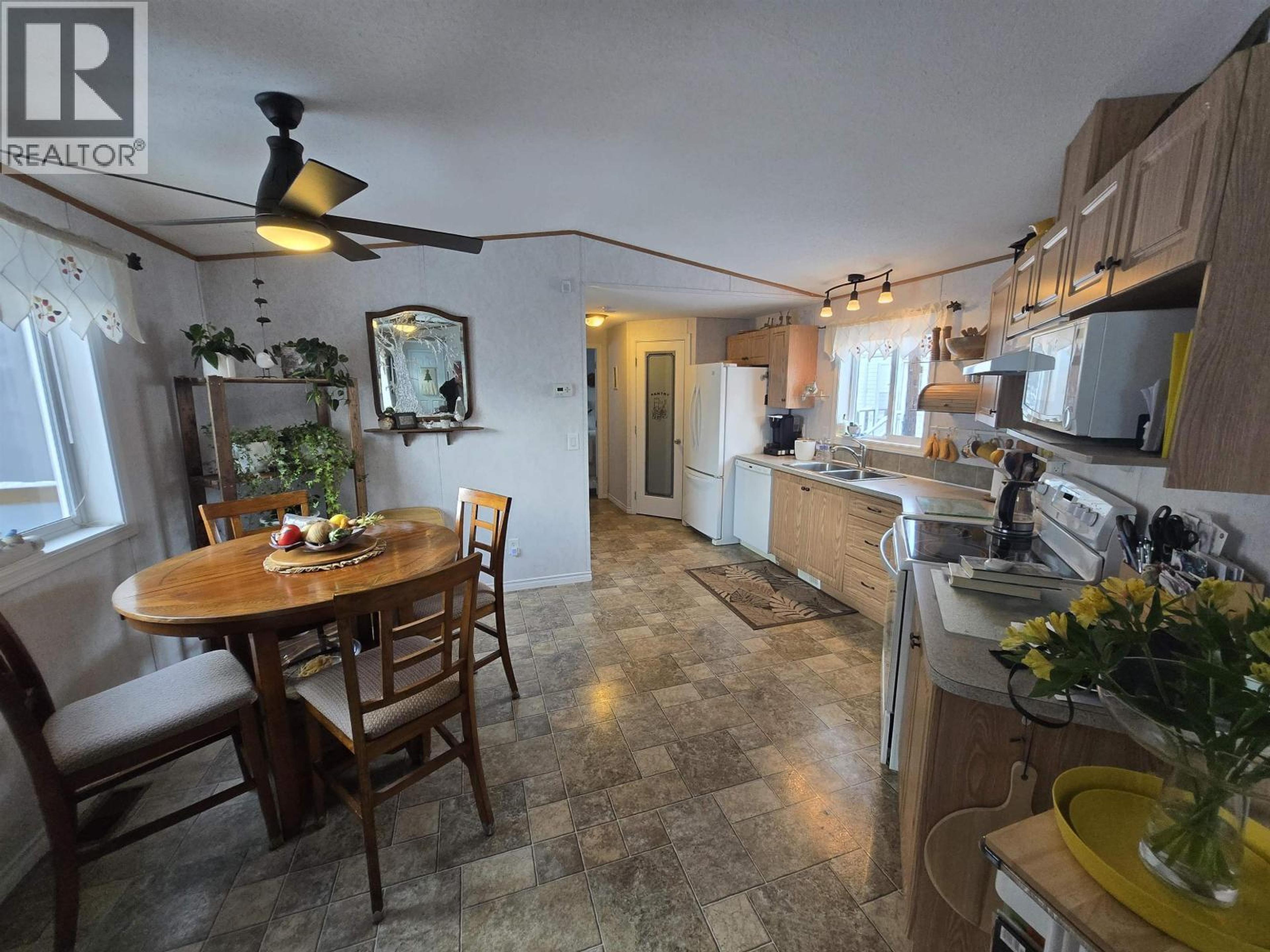 #47 654 NORTH FRASER DRIVE - 18