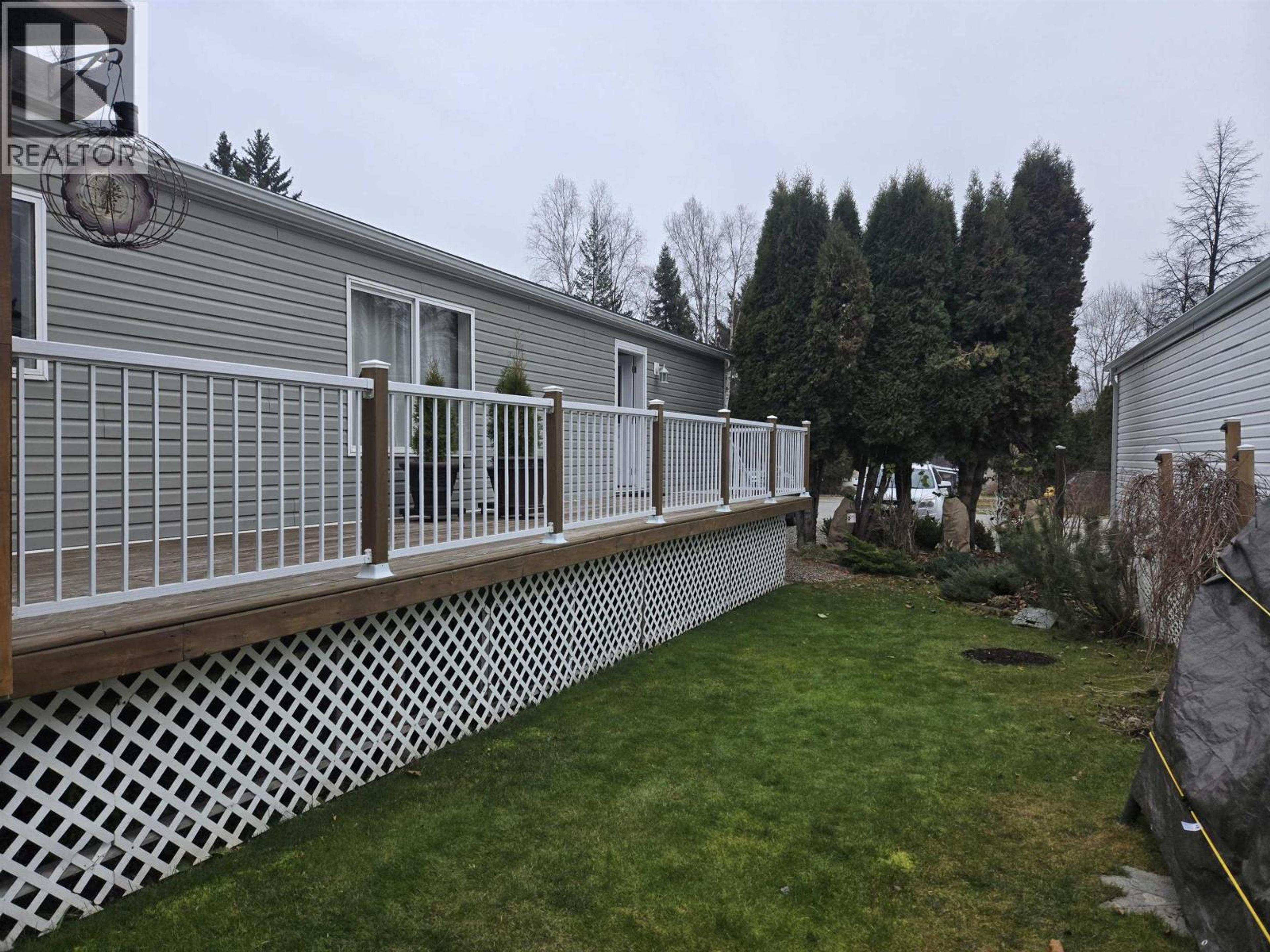 #47 654 NORTH FRASER DRIVE - 32