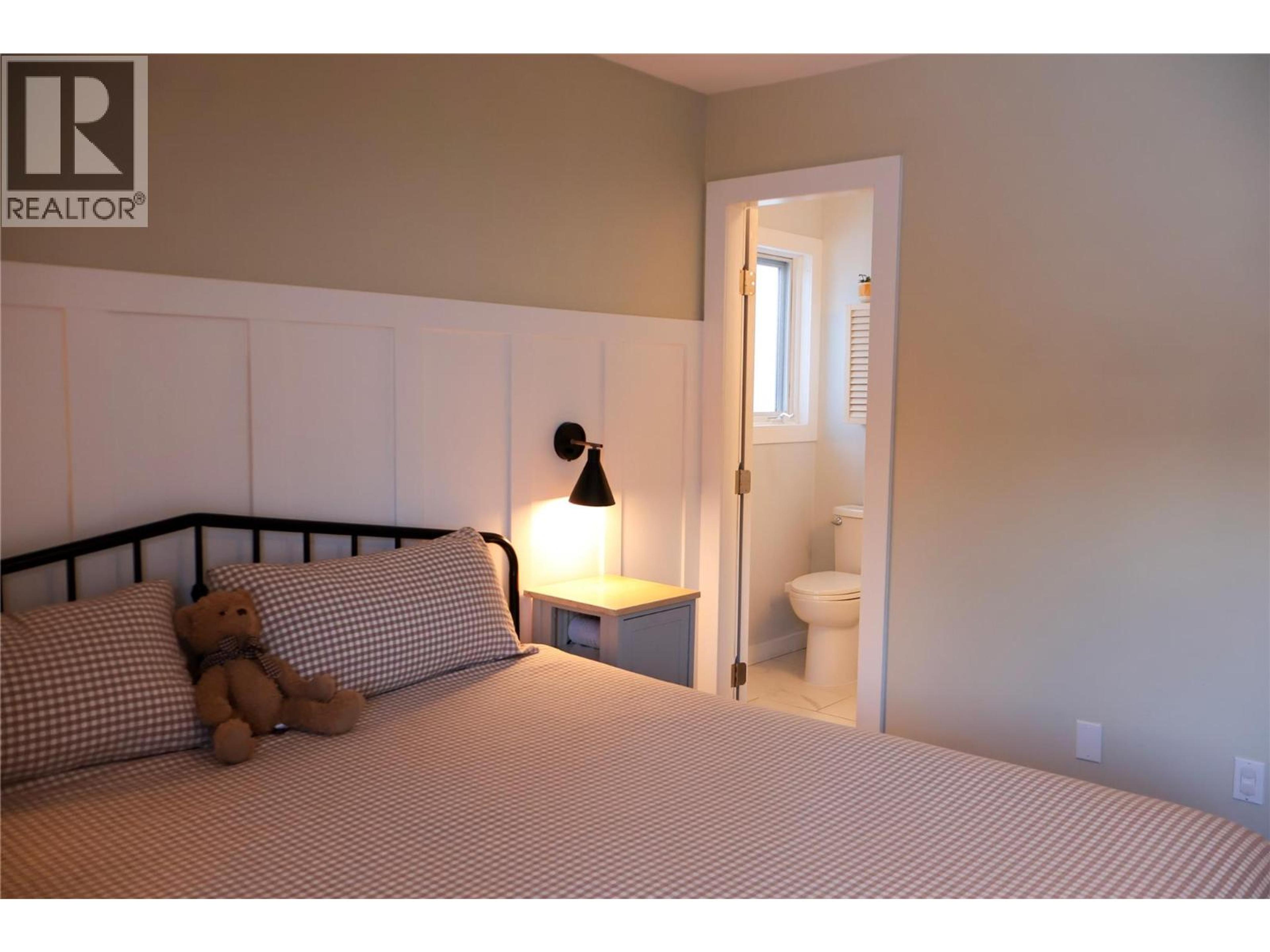 414 RIVERGLEN DRIVE - 15