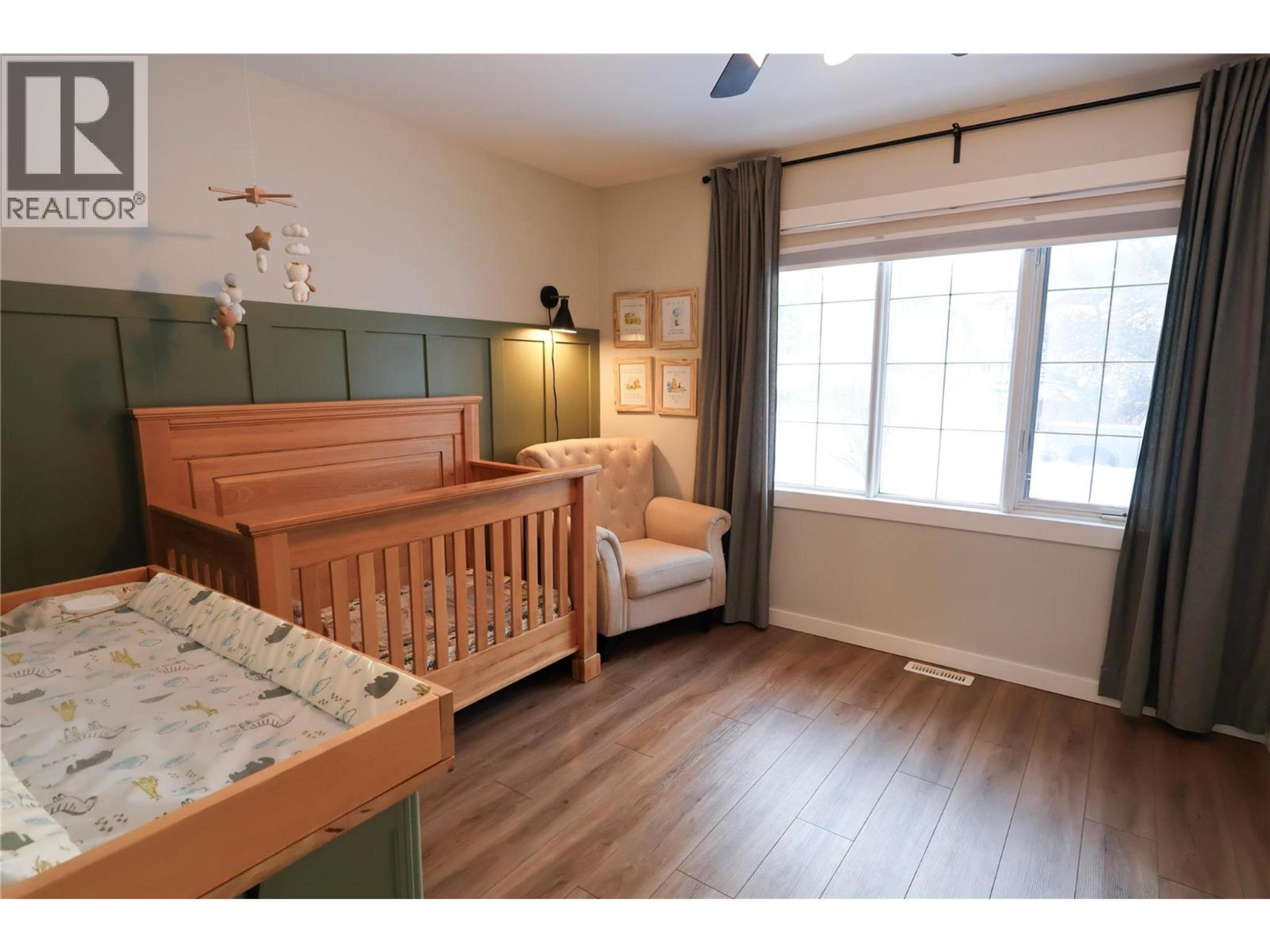 414 RIVERGLEN DRIVE - 19