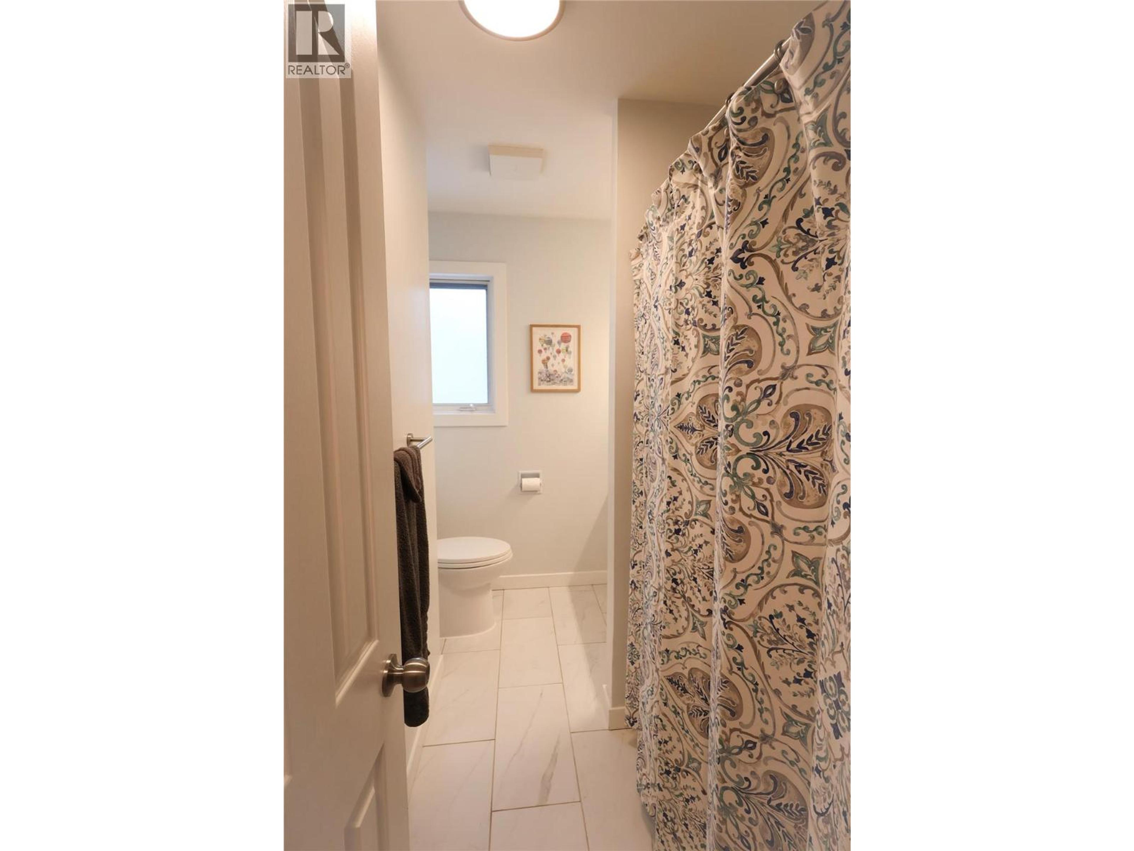 414 RIVERGLEN DRIVE - 23