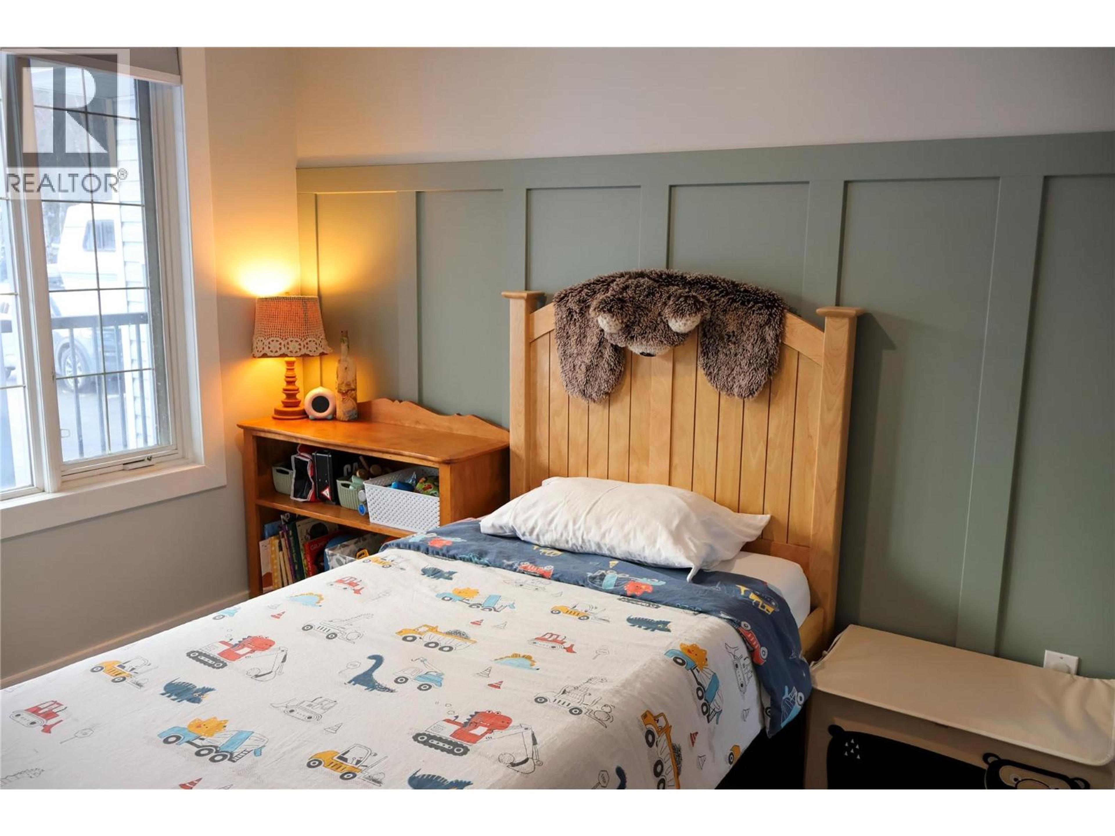 414 RIVERGLEN DRIVE - 25