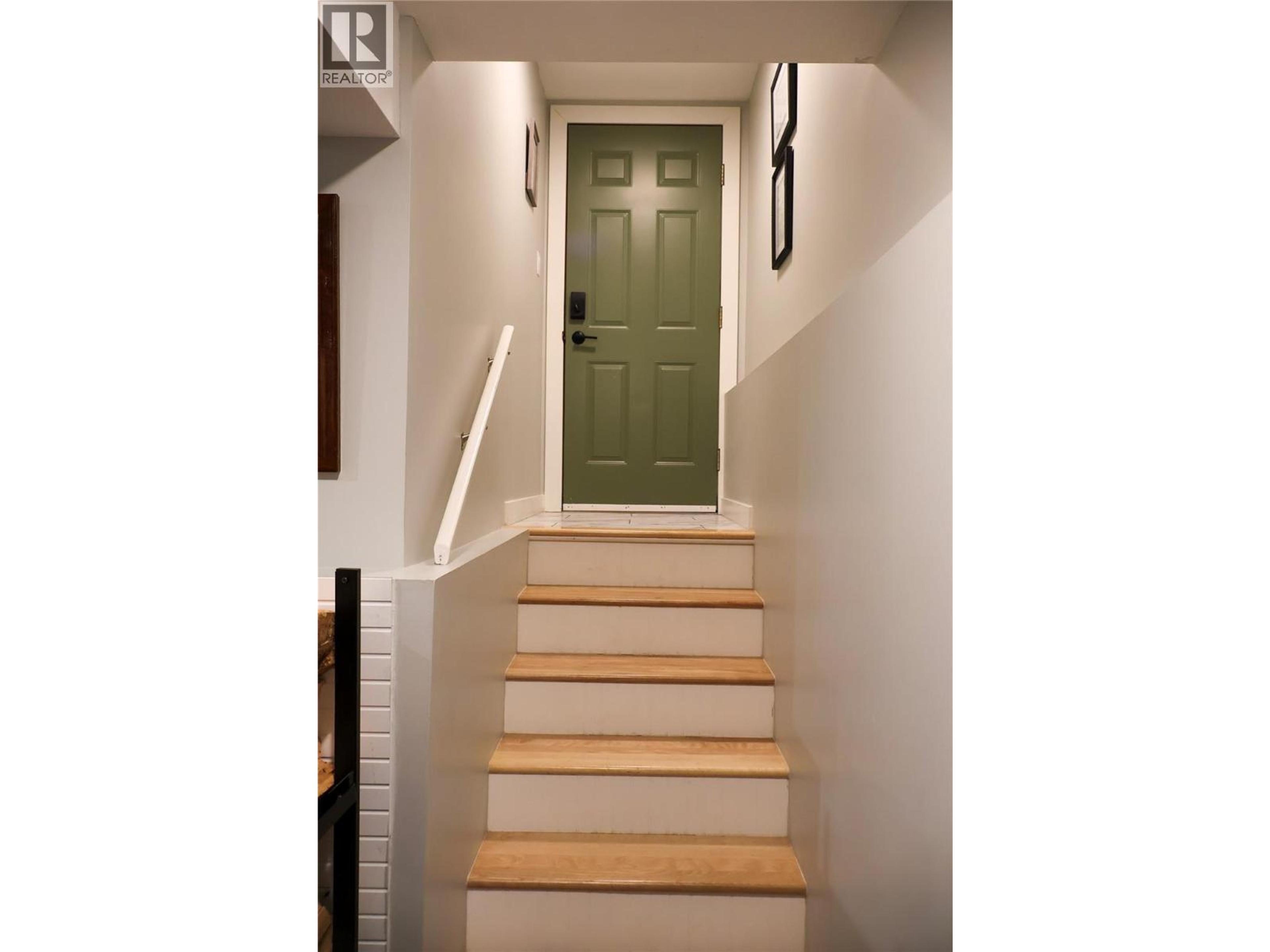 414 RIVERGLEN DRIVE - 45