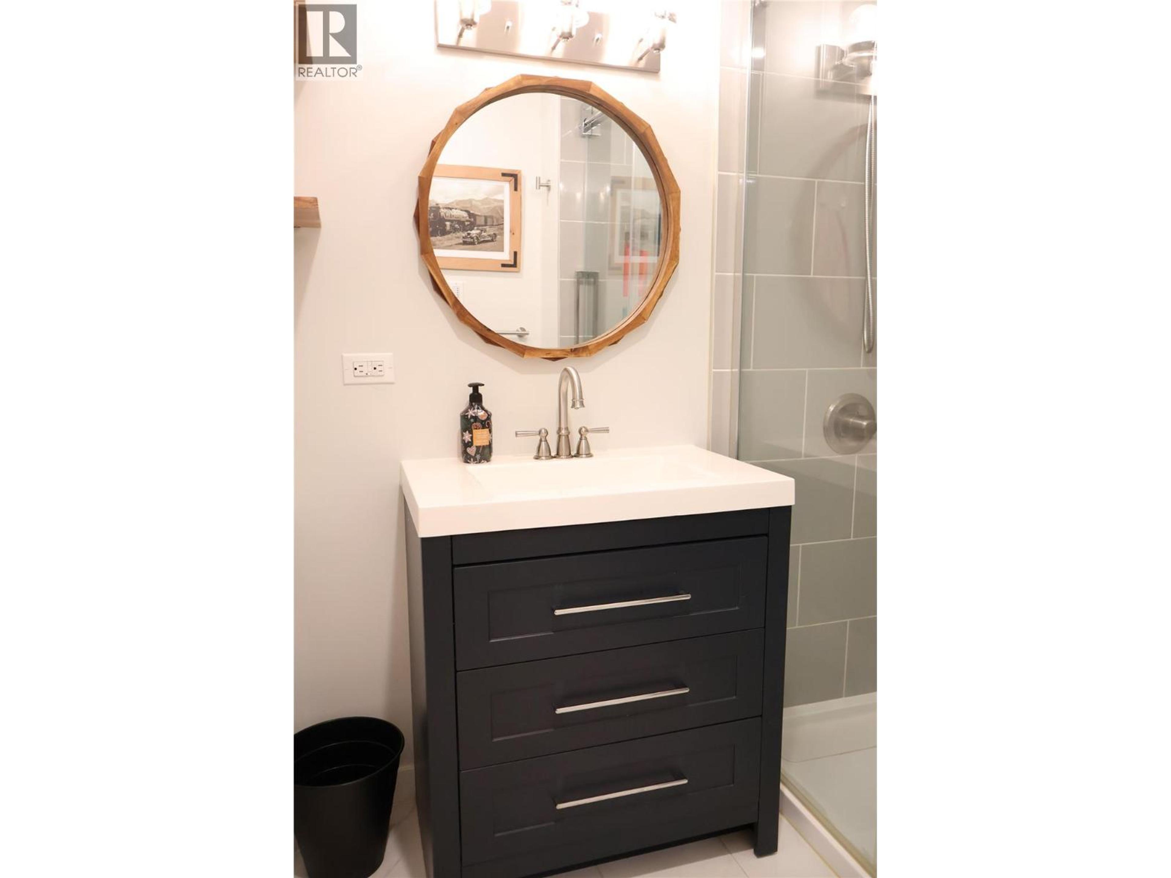 414 RIVERGLEN DRIVE - 55