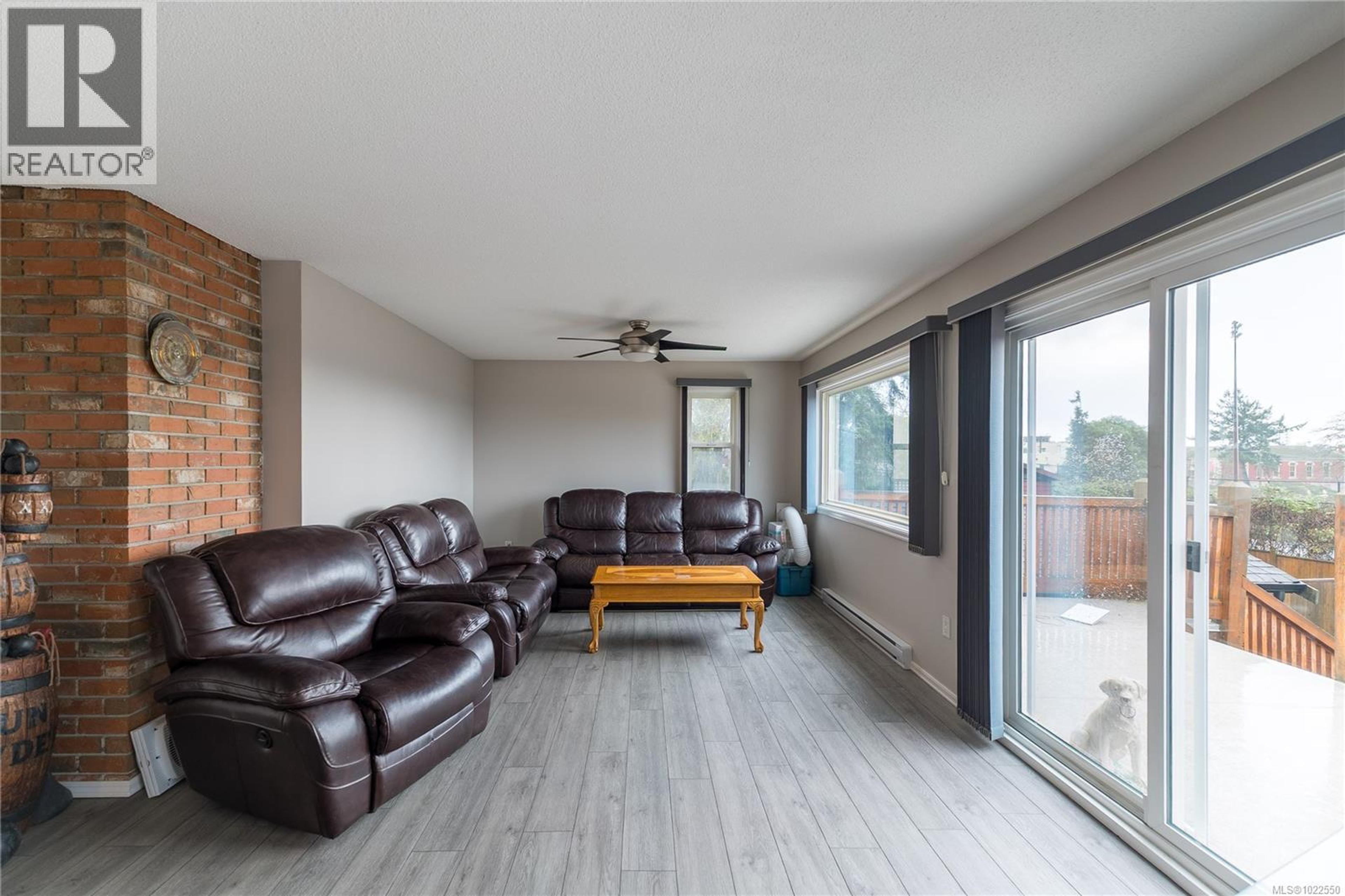 847 ADMIRALS RD - 10