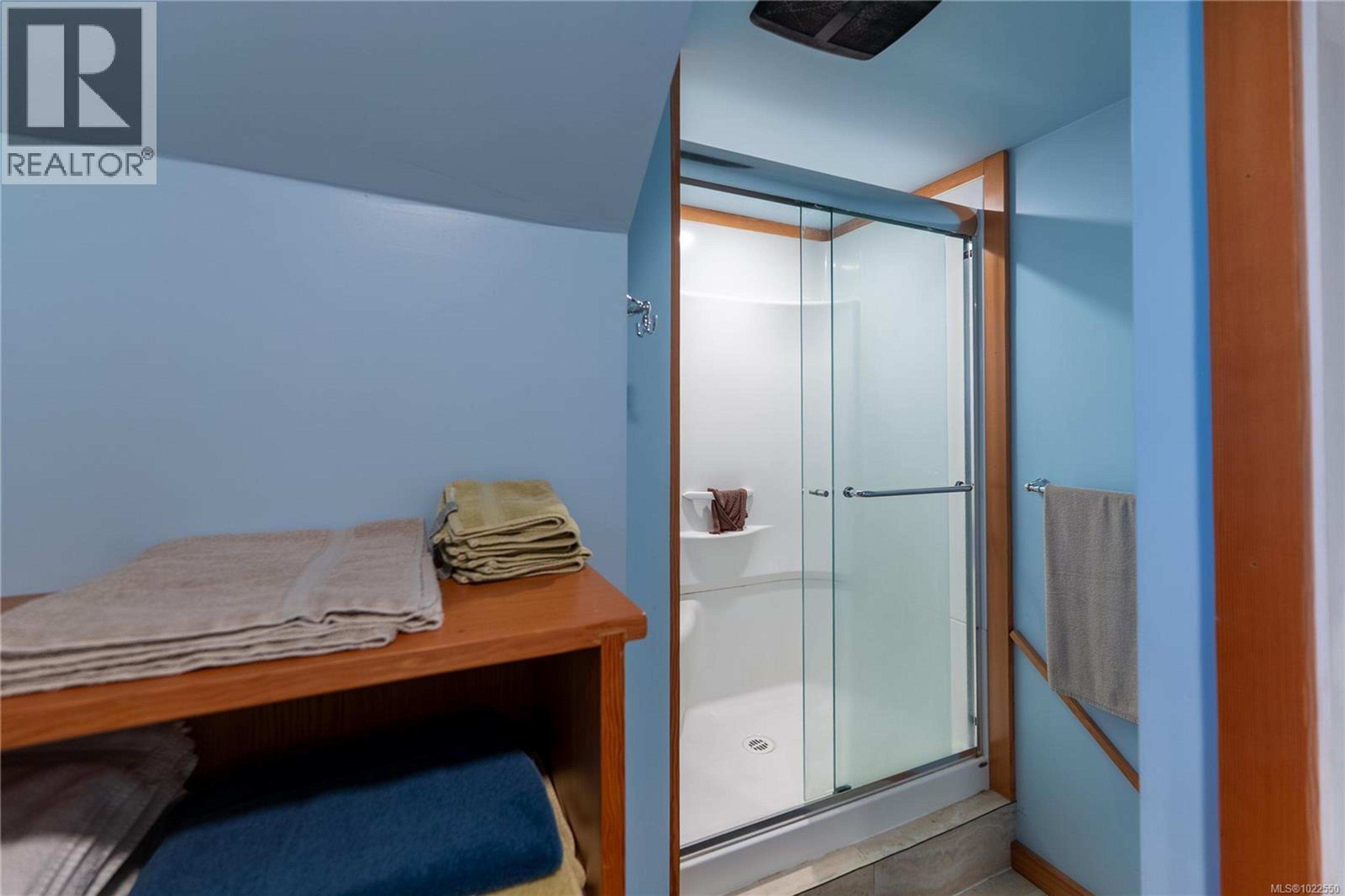 847 ADMIRALS RD - 33