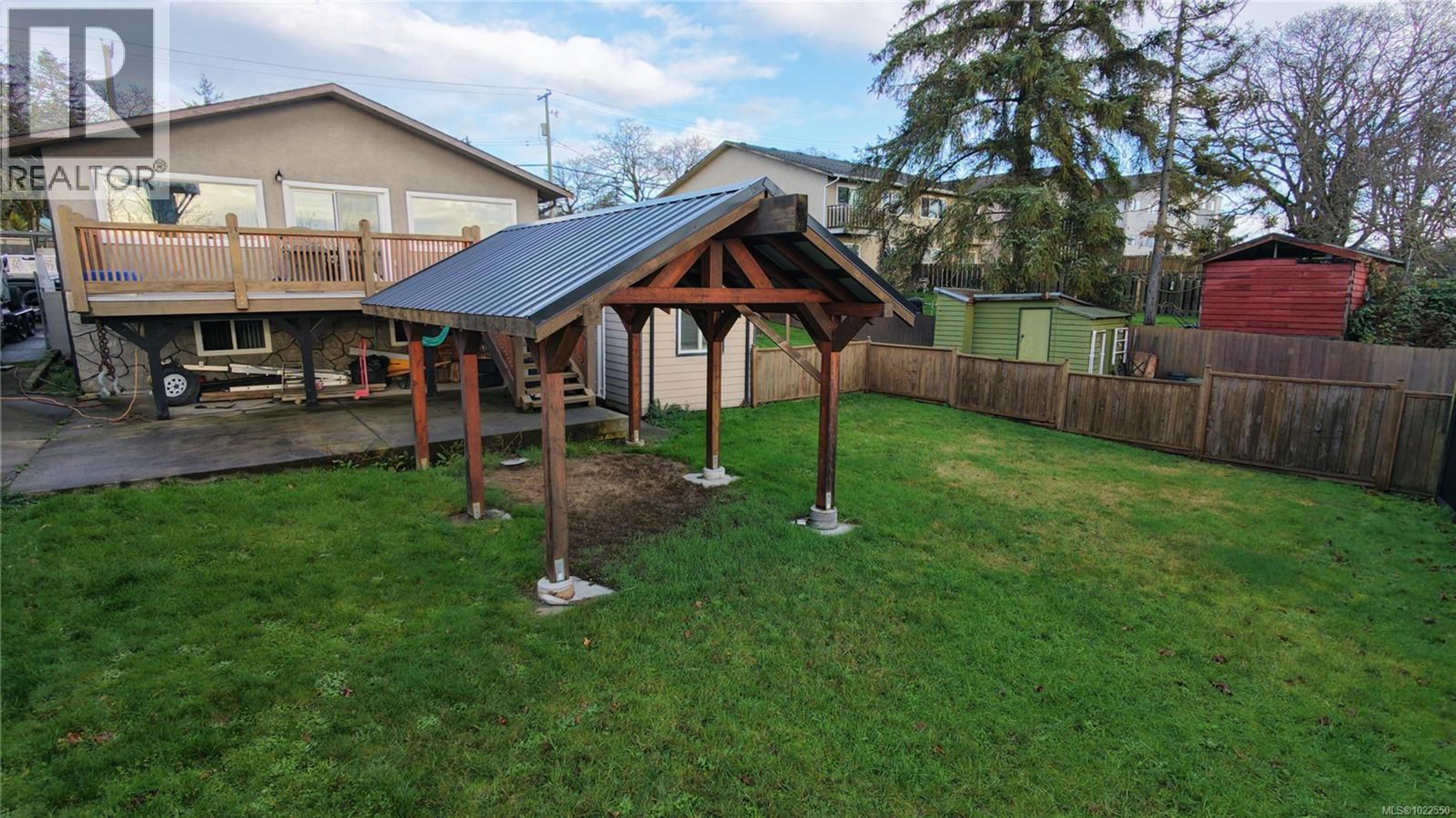 847 ADMIRALS RD - 39