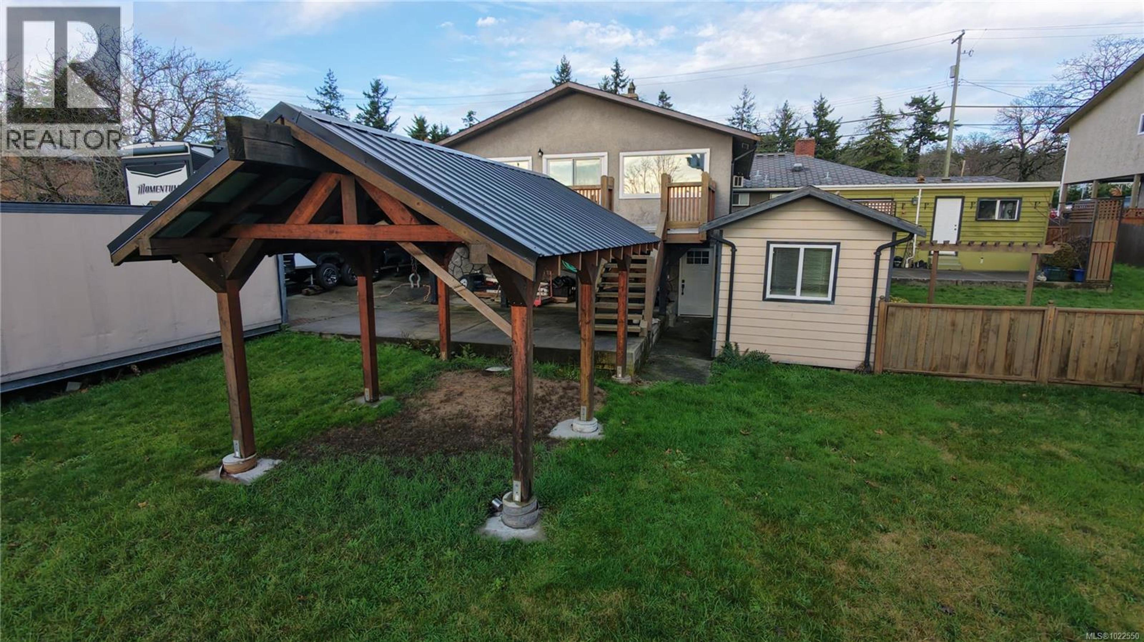 847 ADMIRALS RD - 44