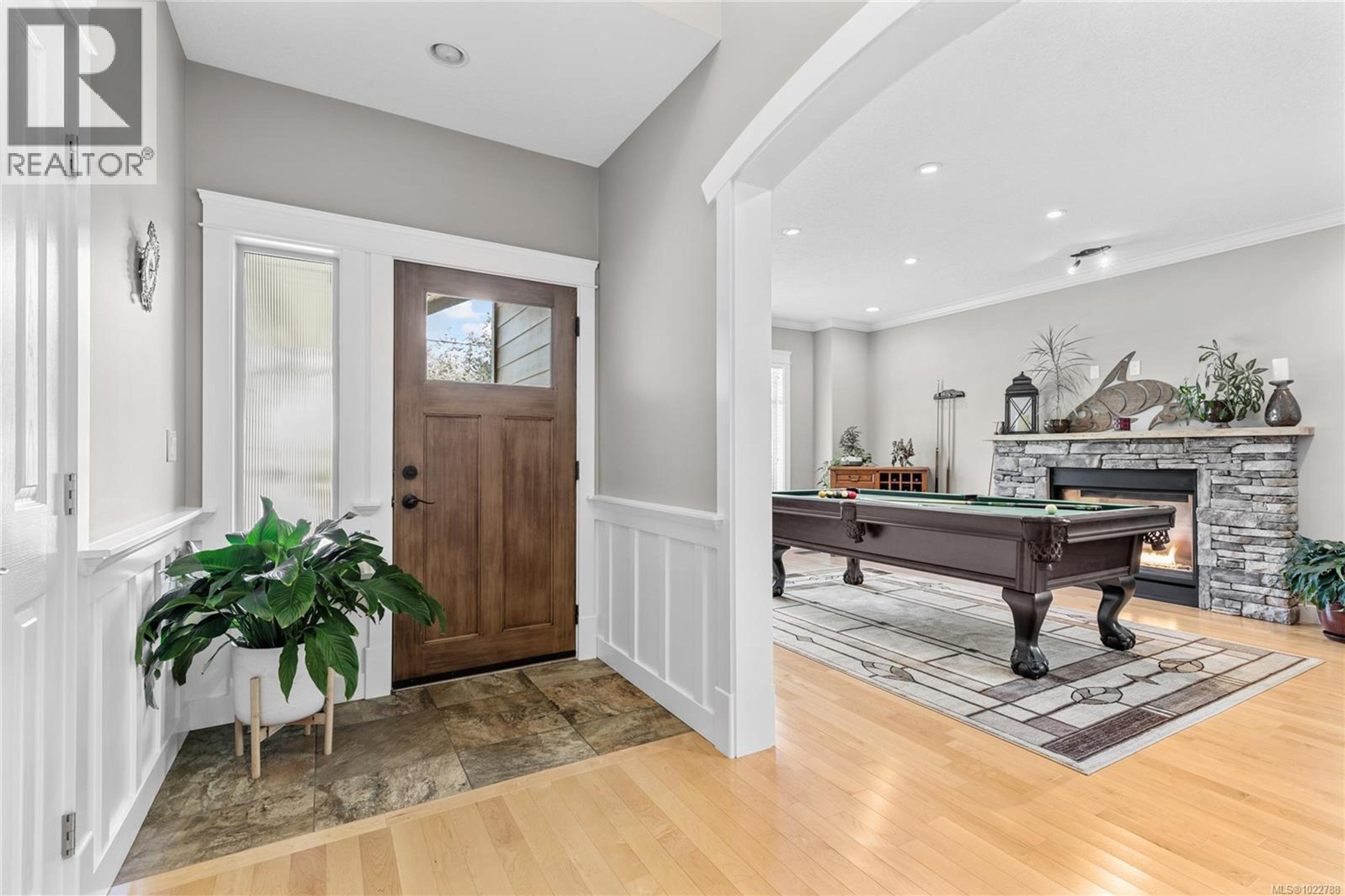 423 CRAIG ST - Image 2