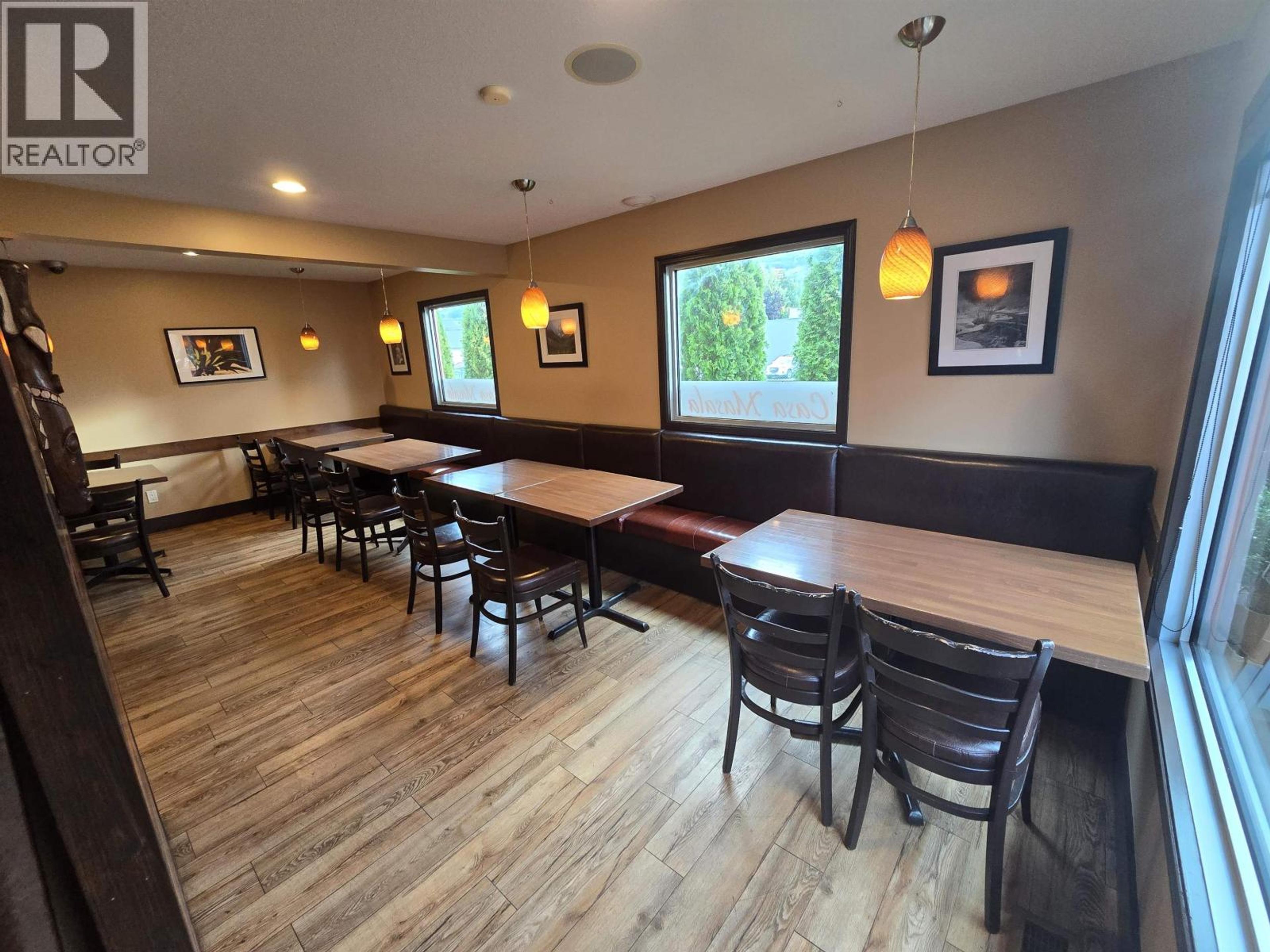 4728 LAZELLE AVENUE - Image 5