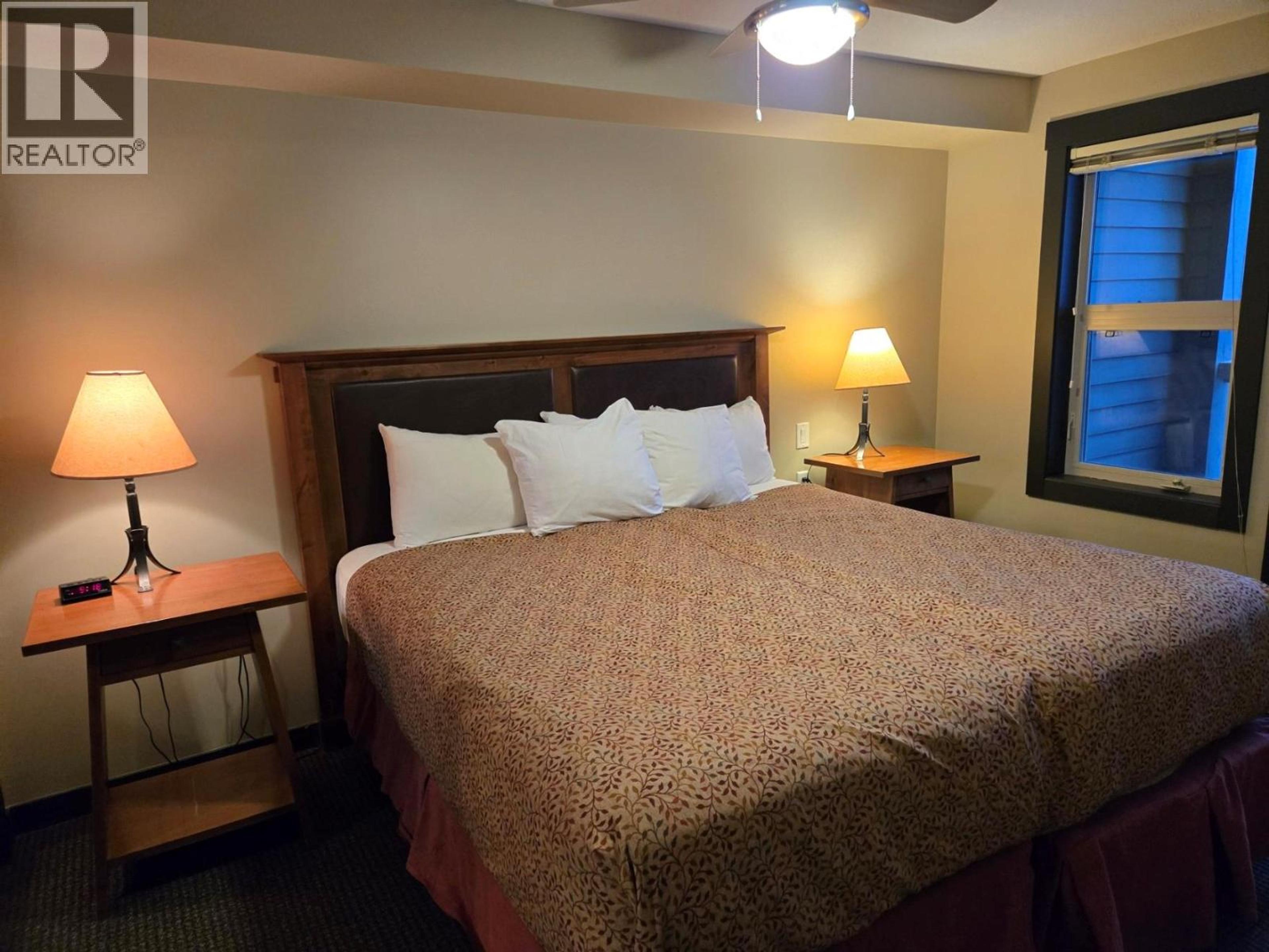 #406 2070 SUMMIT DRIVE - Image 9