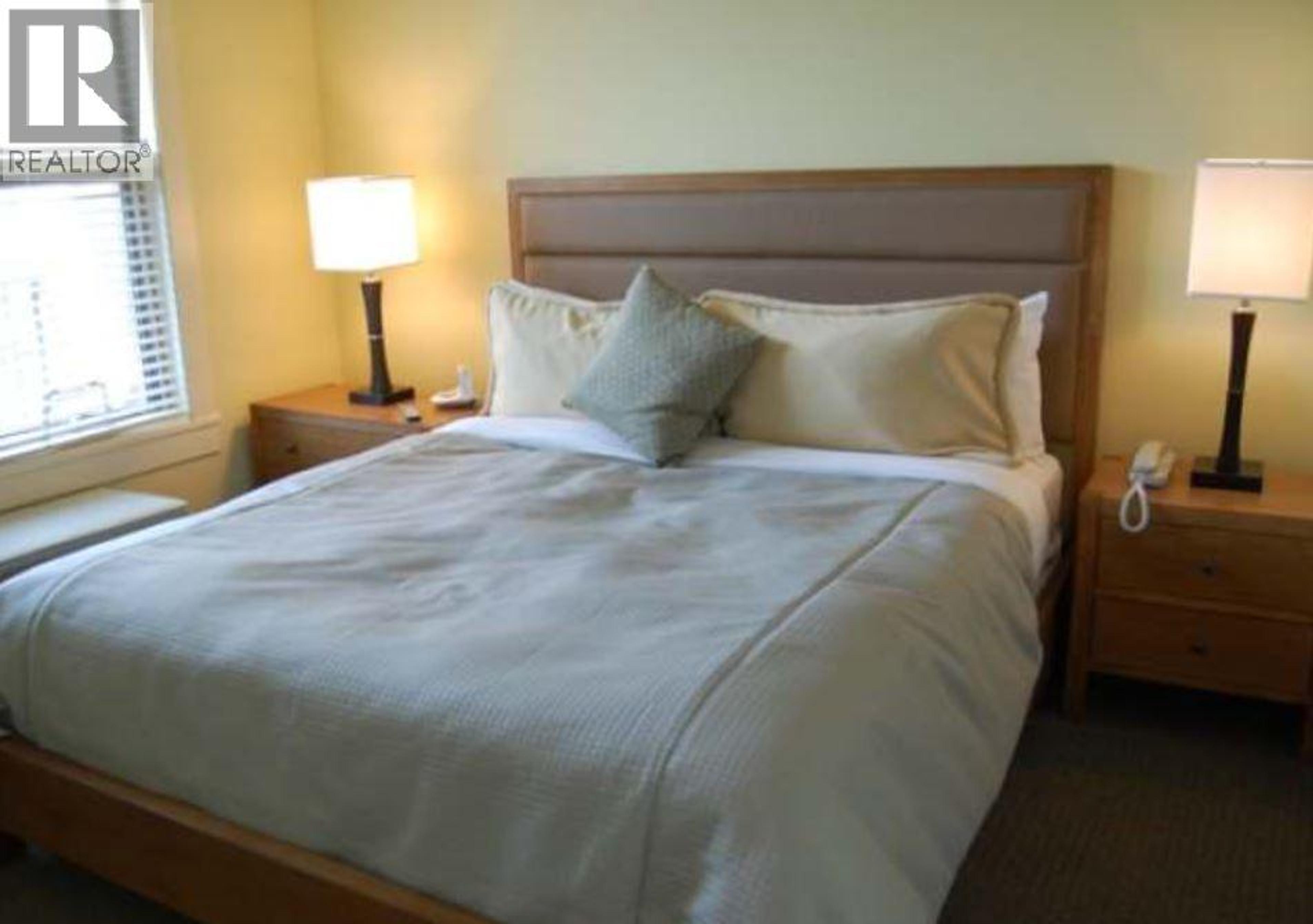 #204 4200 LAKESHORE DRIVE - 7