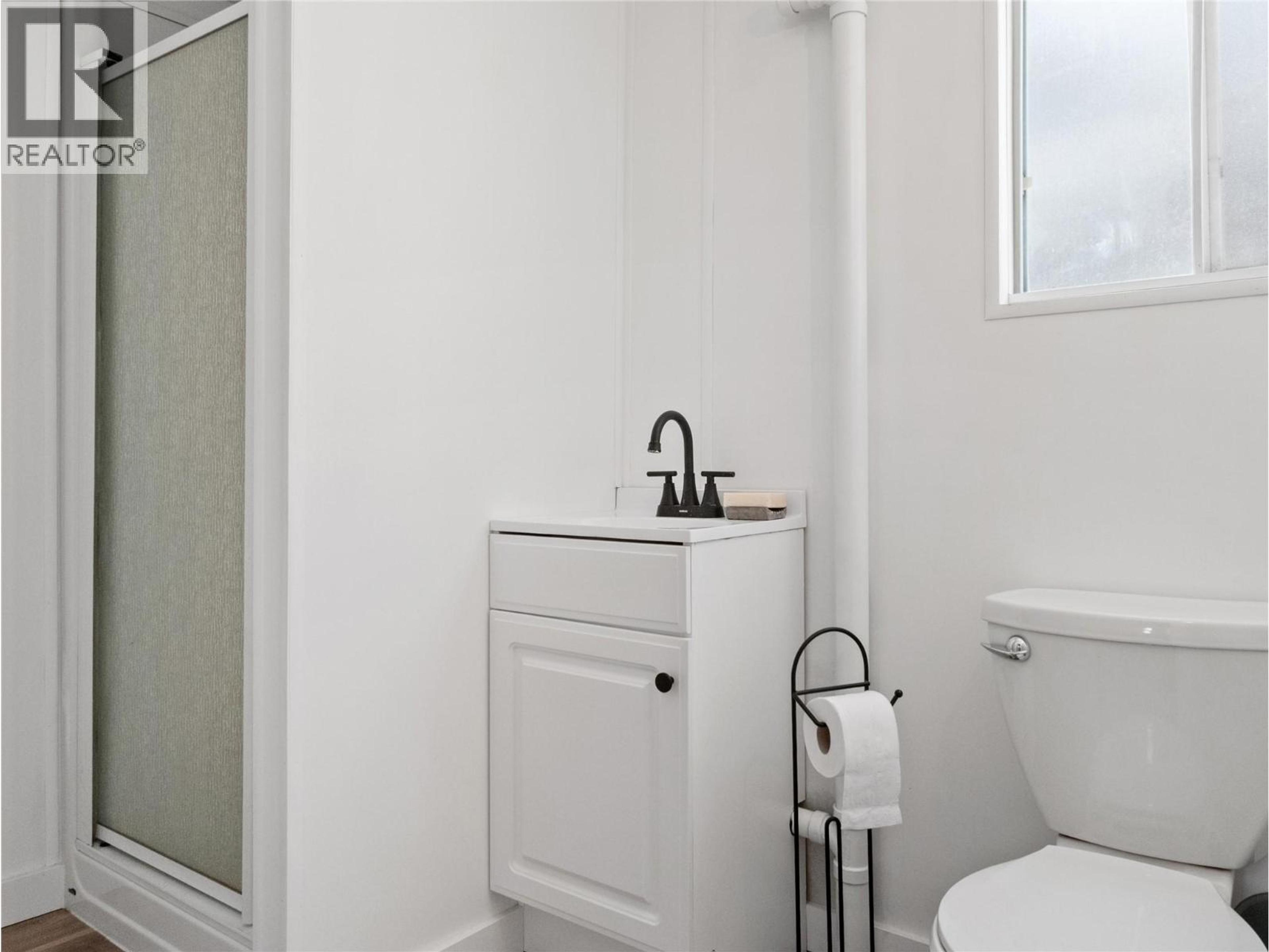 1500 105 AVENUE - 32