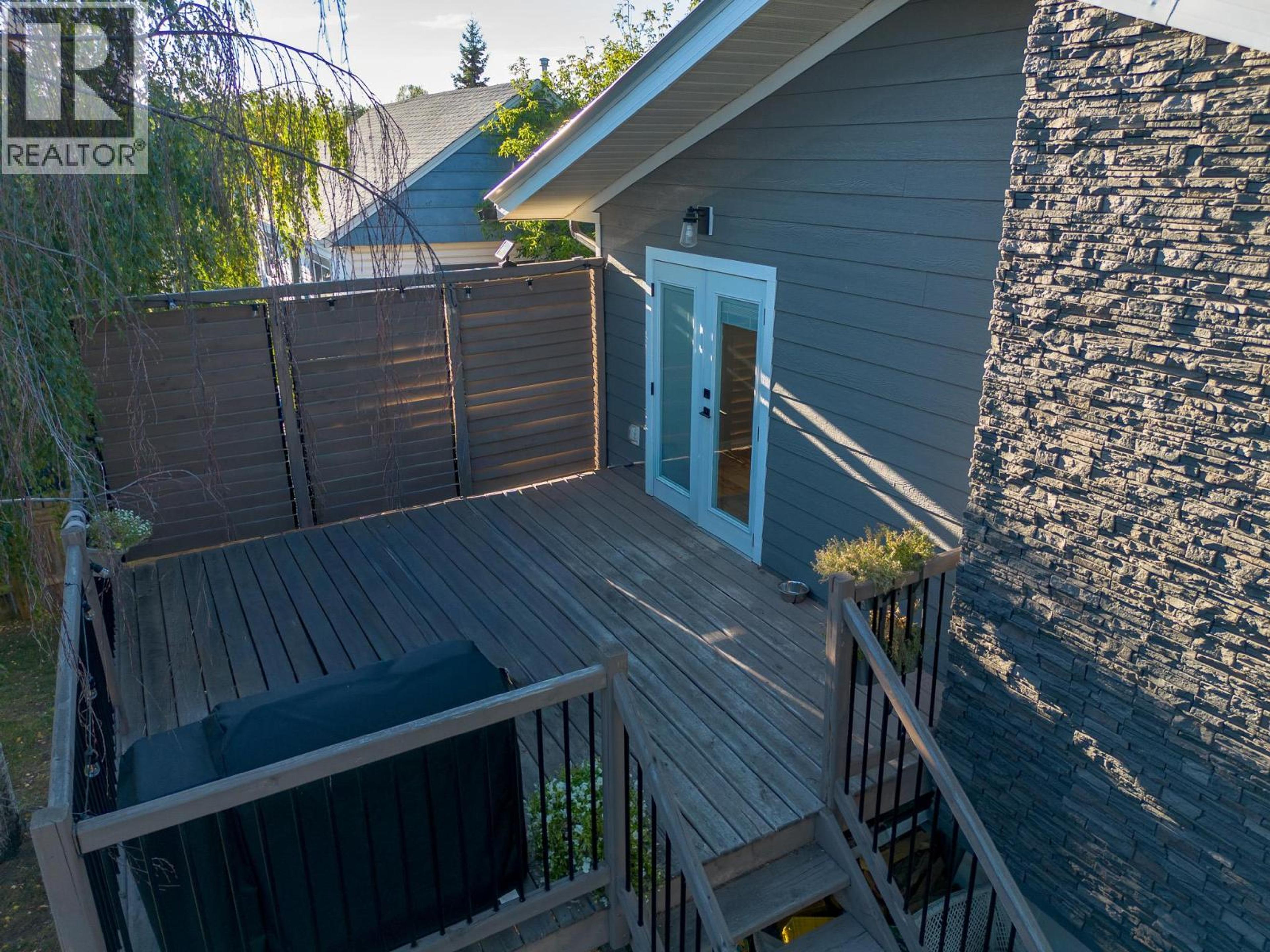 1500 105 AVENUE - 34