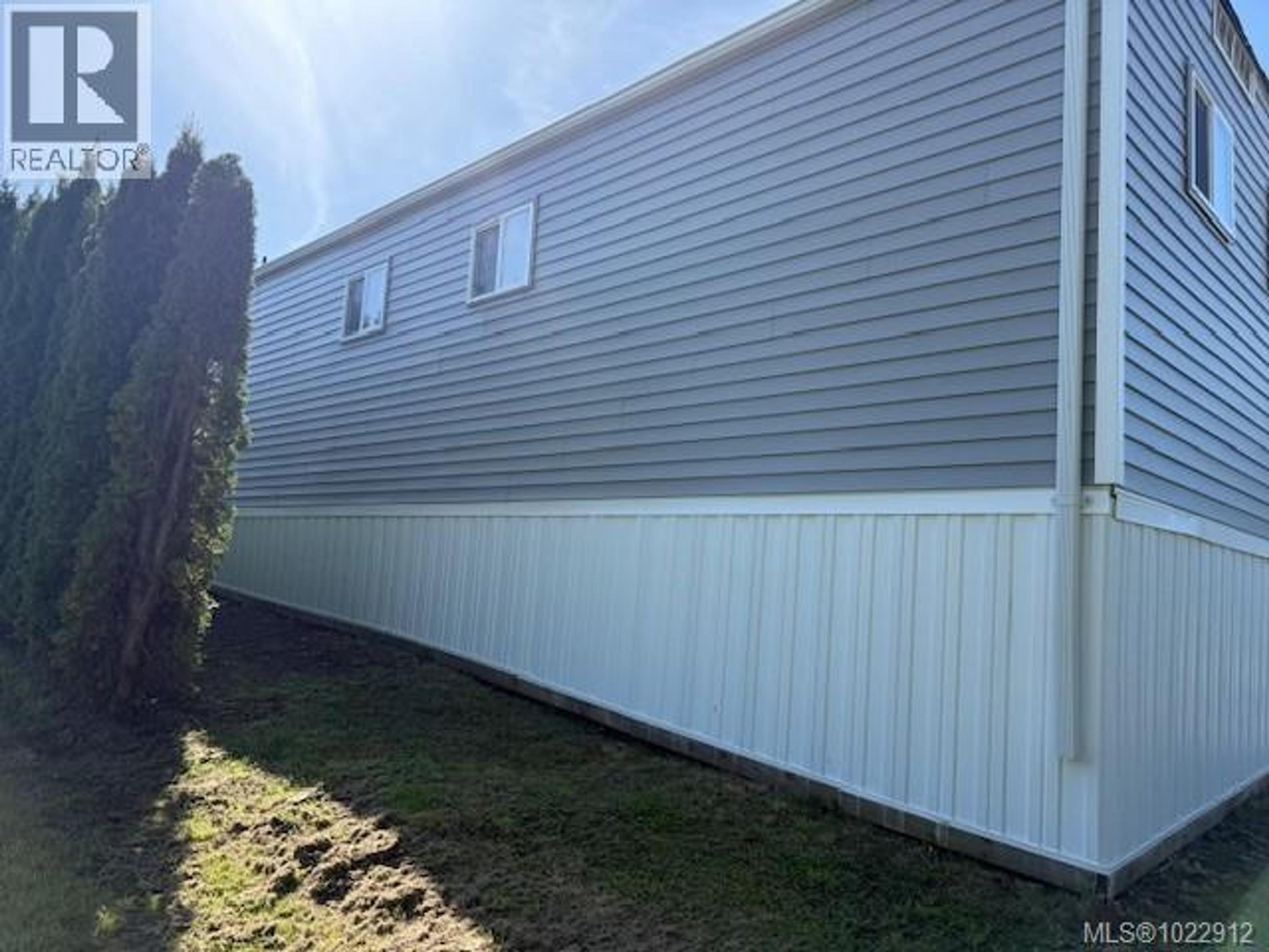 #74 5250 BEAVER HARBOUR RD - Image 3