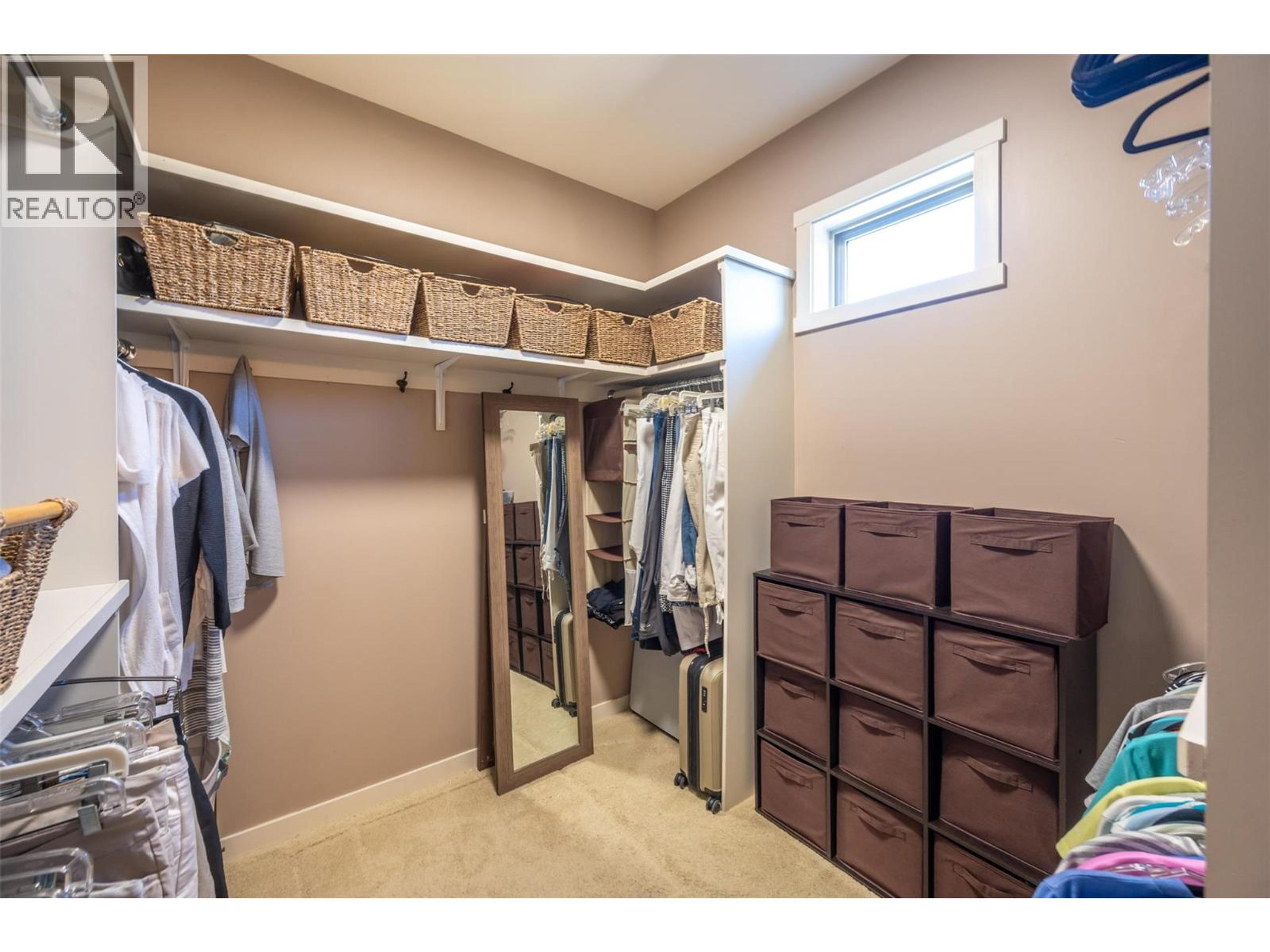 #26 6833 MEADOWS DRIVE - 30