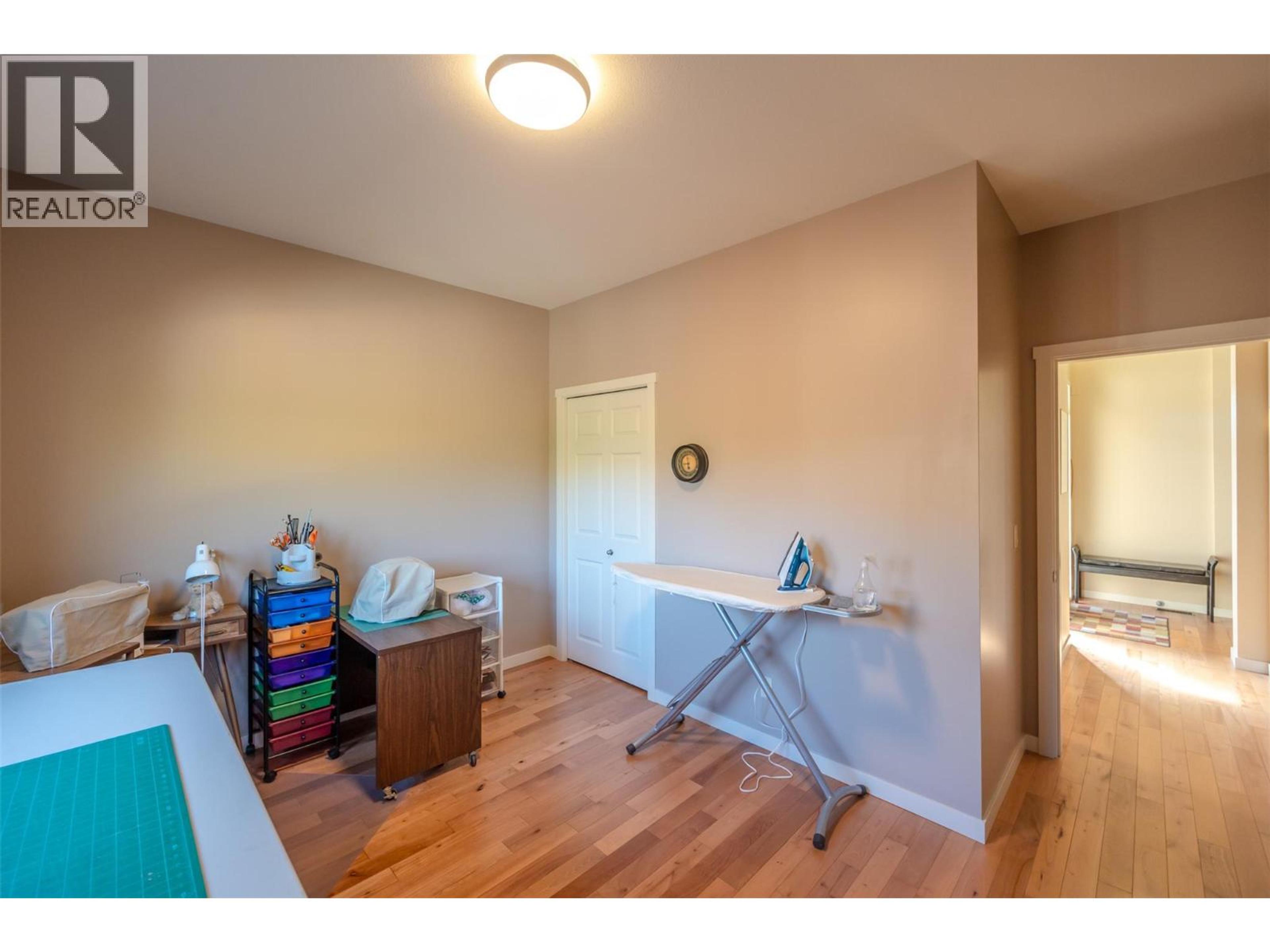 #26 6833 MEADOWS DRIVE - 37