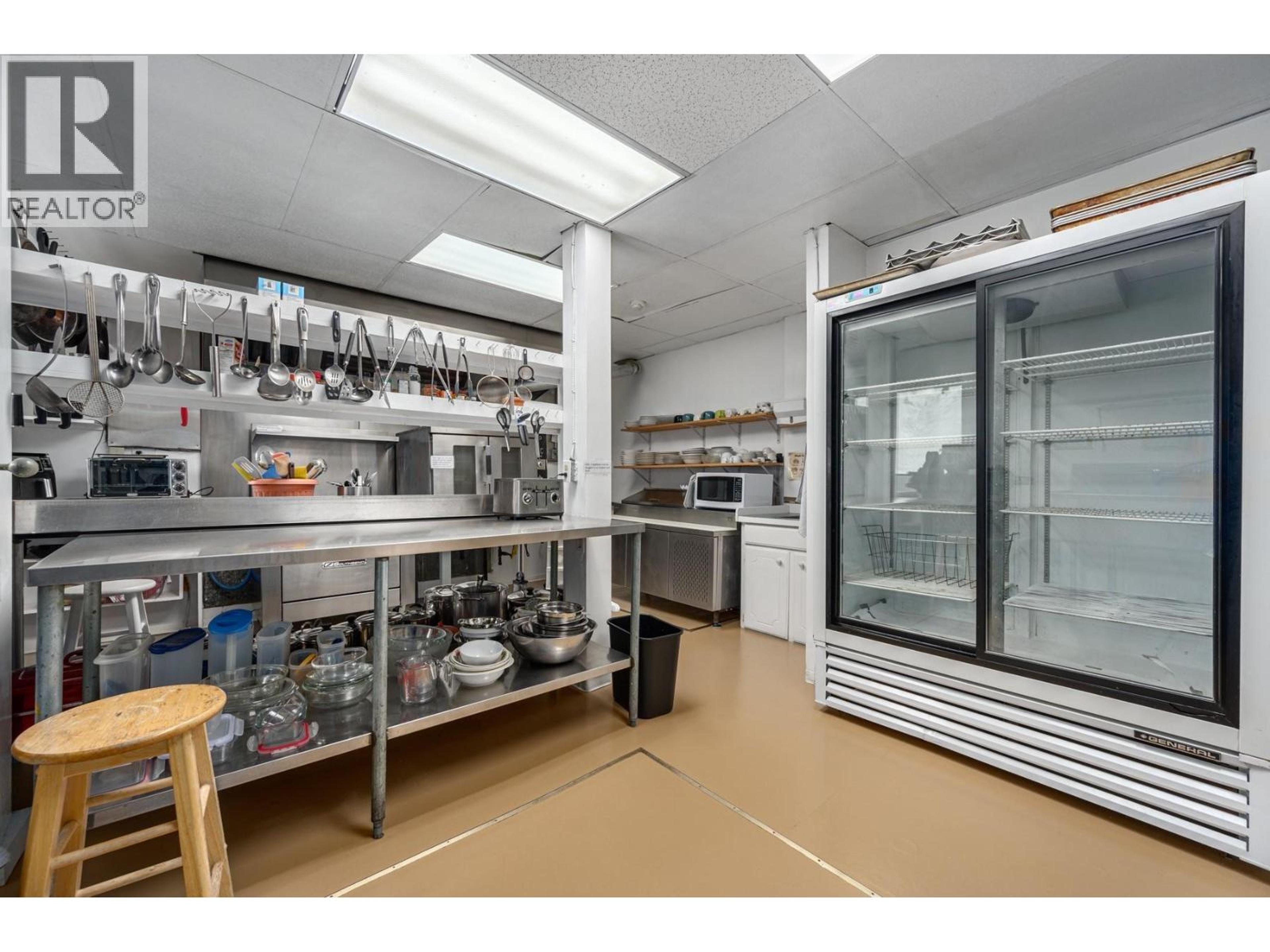 3649 MERRITT-SPENCES BRIDGE HIGHWAY - 23