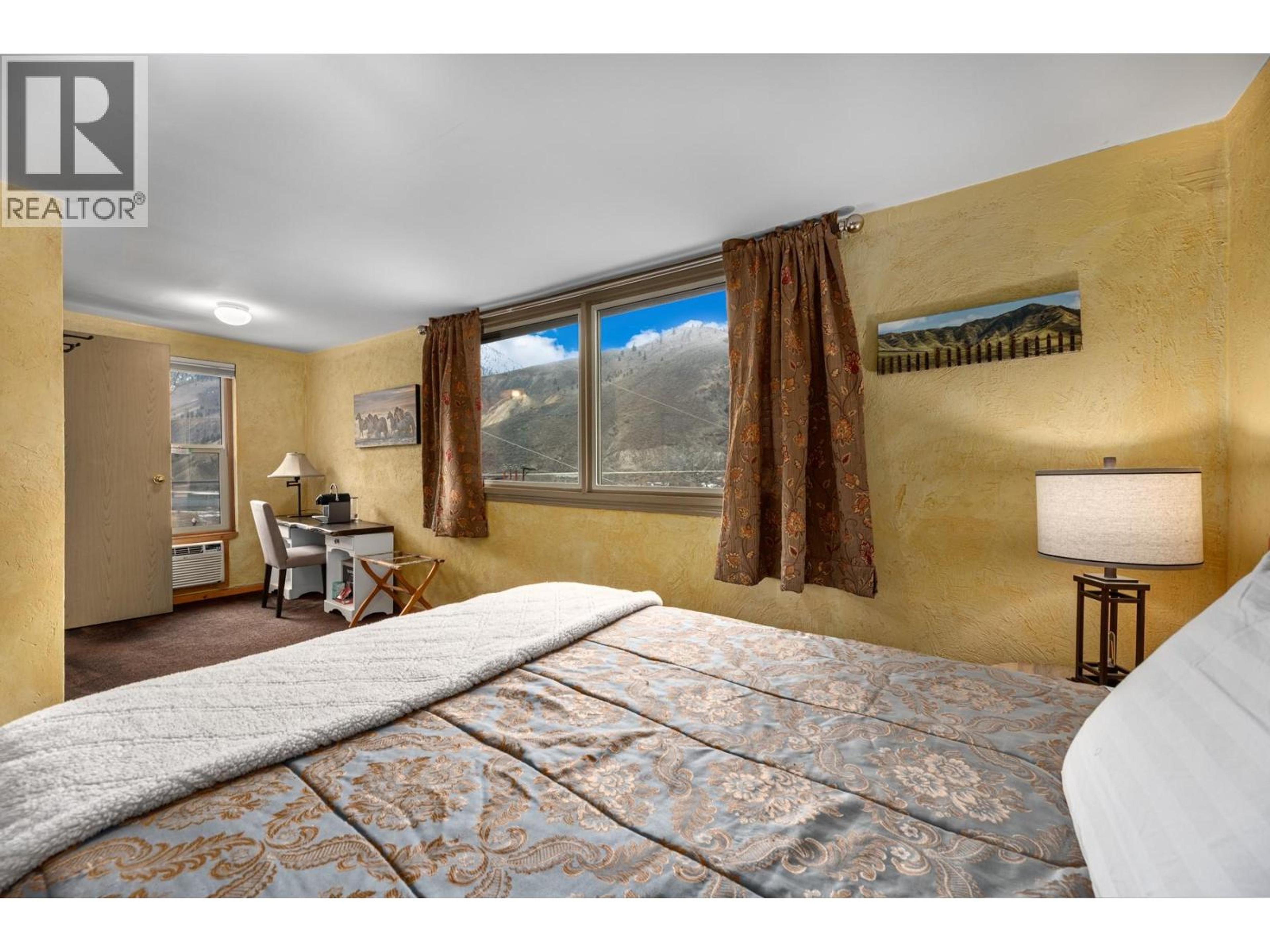 3649 MERRITT-SPENCES BRIDGE HIGHWAY - 37