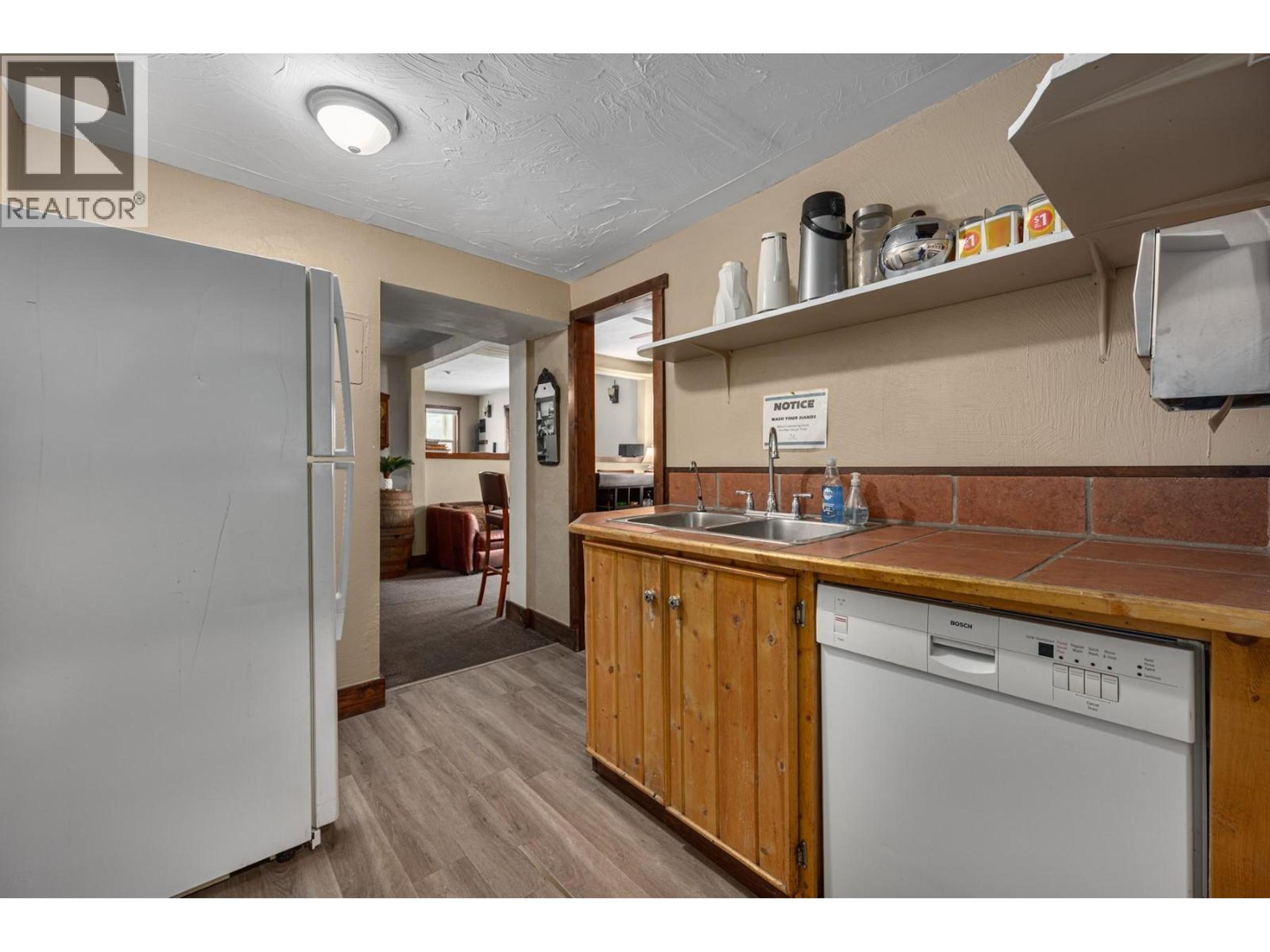 3649 MERRITT-SPENCES BRIDGE HIGHWAY - 35