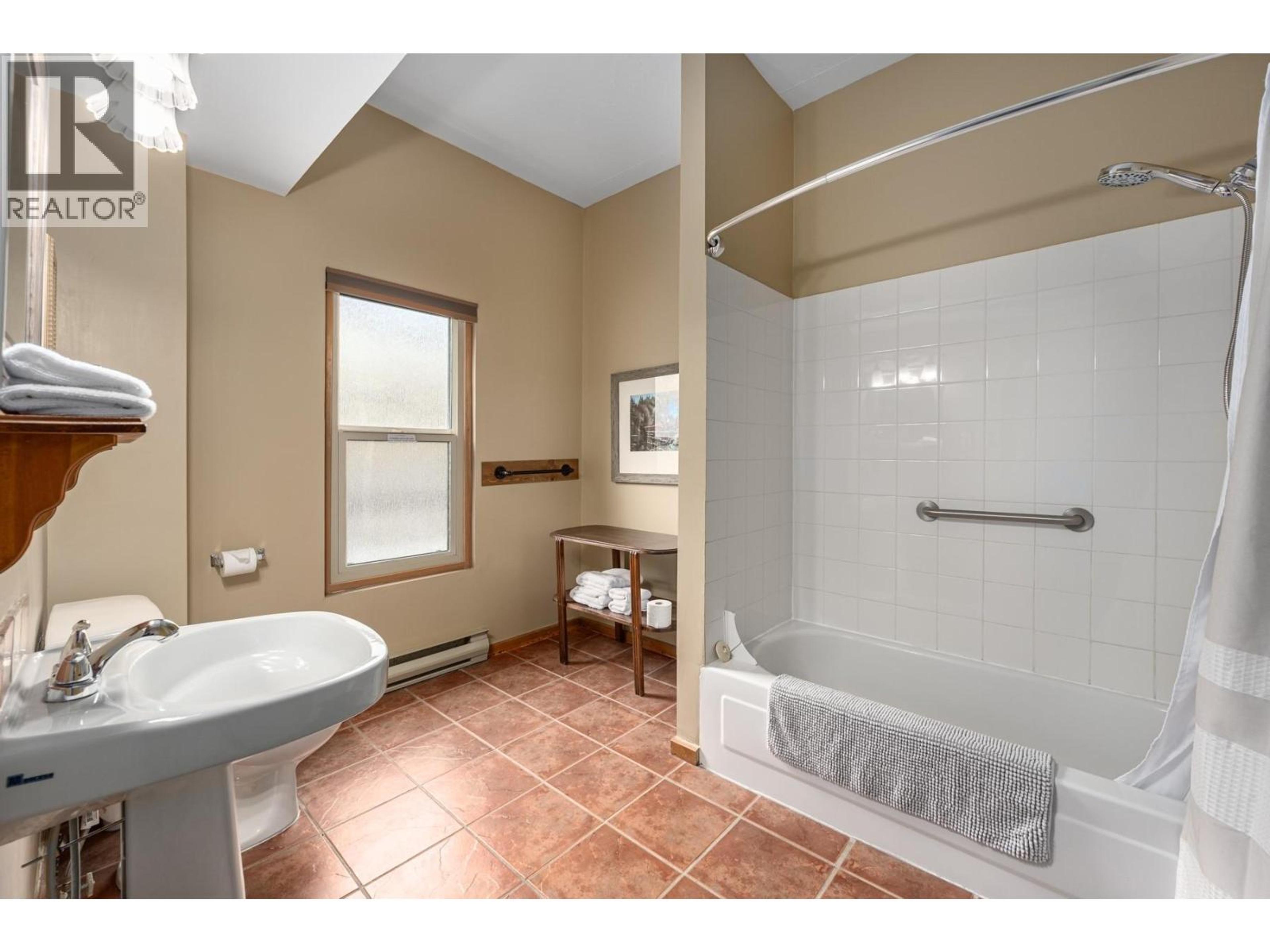 3649 MERRITT-SPENCES BRIDGE HIGHWAY - 45