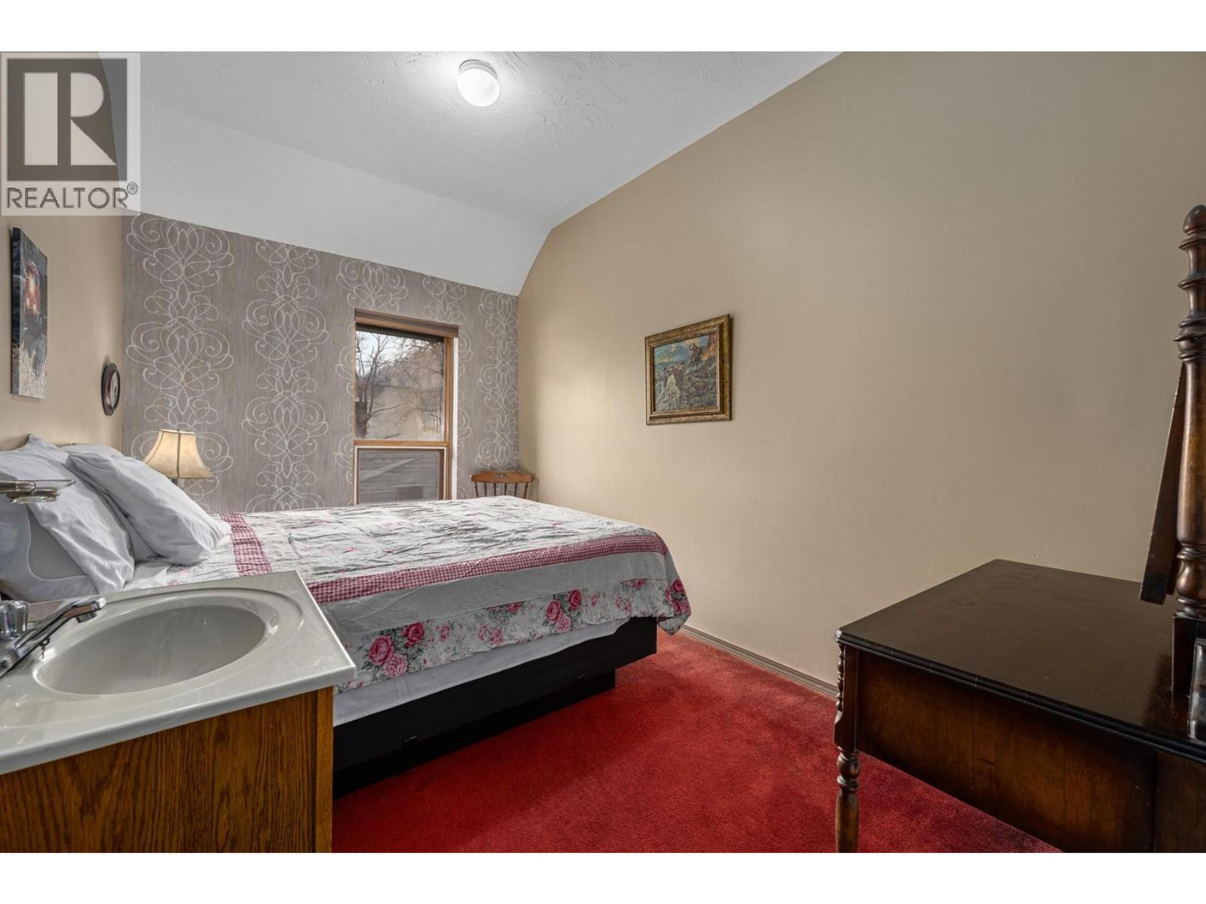 3649 MERRITT-SPENCES BRIDGE HIGHWAY - 49