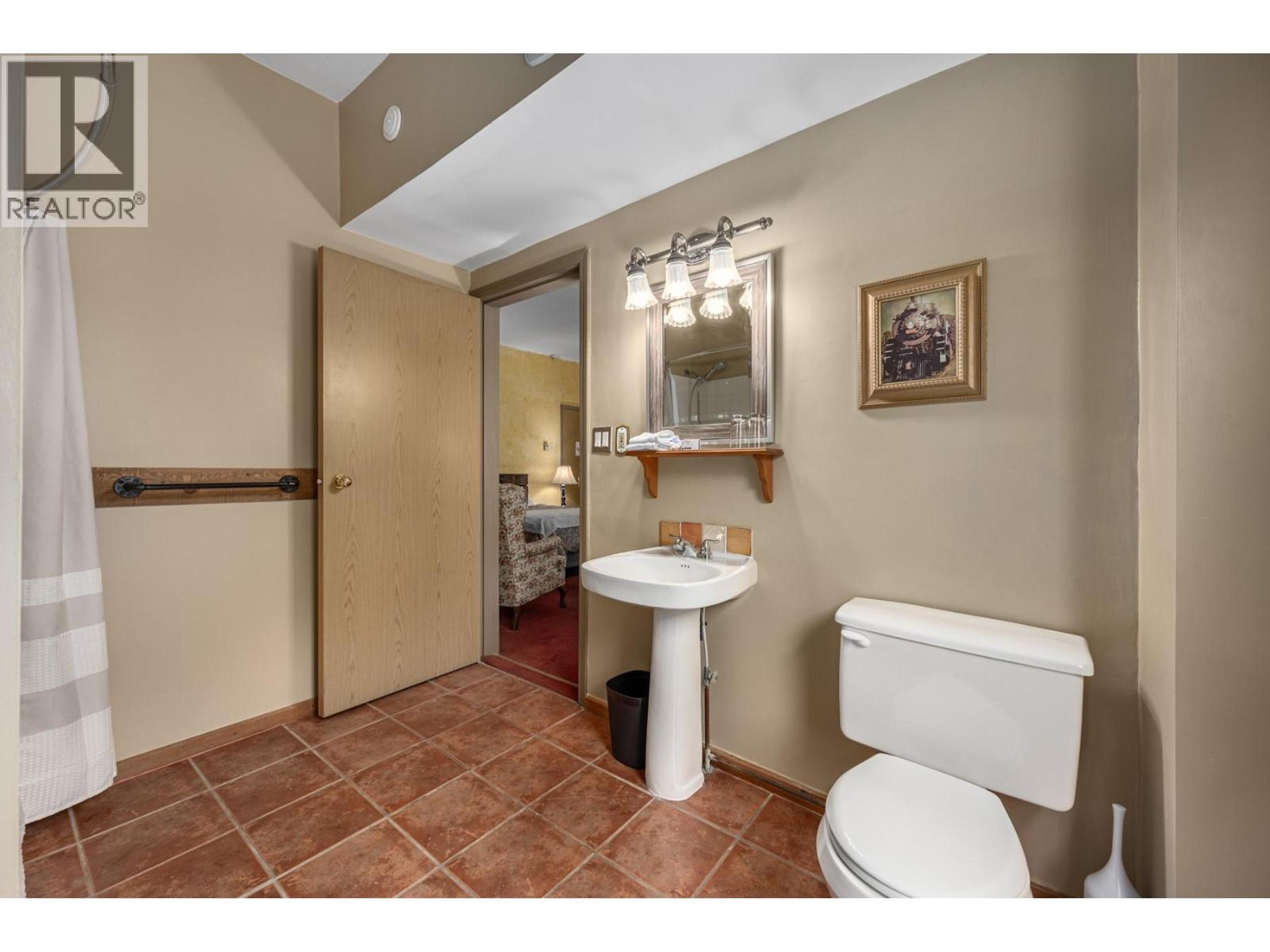 3649 MERRITT-SPENCES BRIDGE HIGHWAY - 55